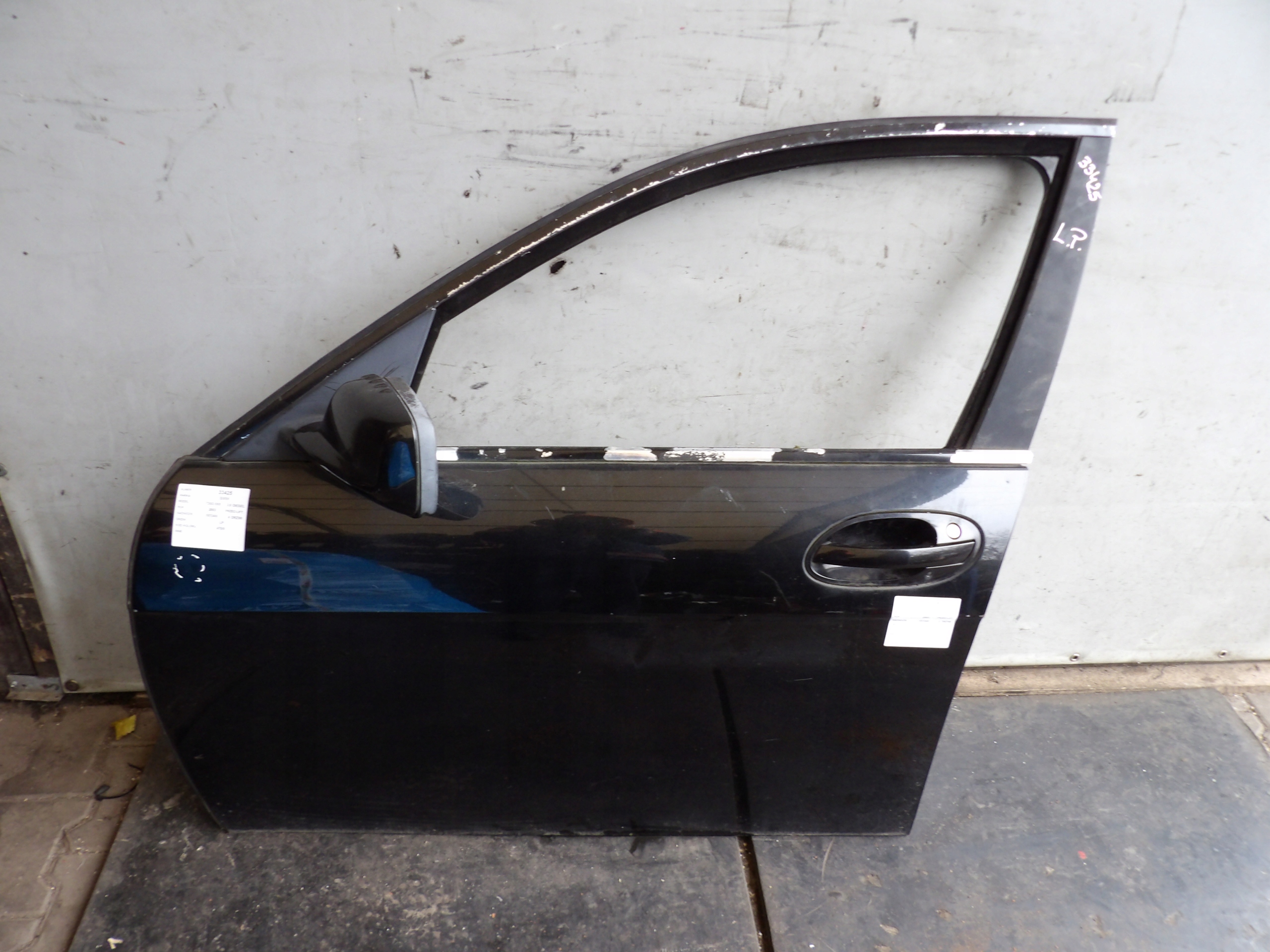 BMW E65 door front left lak. 475/9 sedan