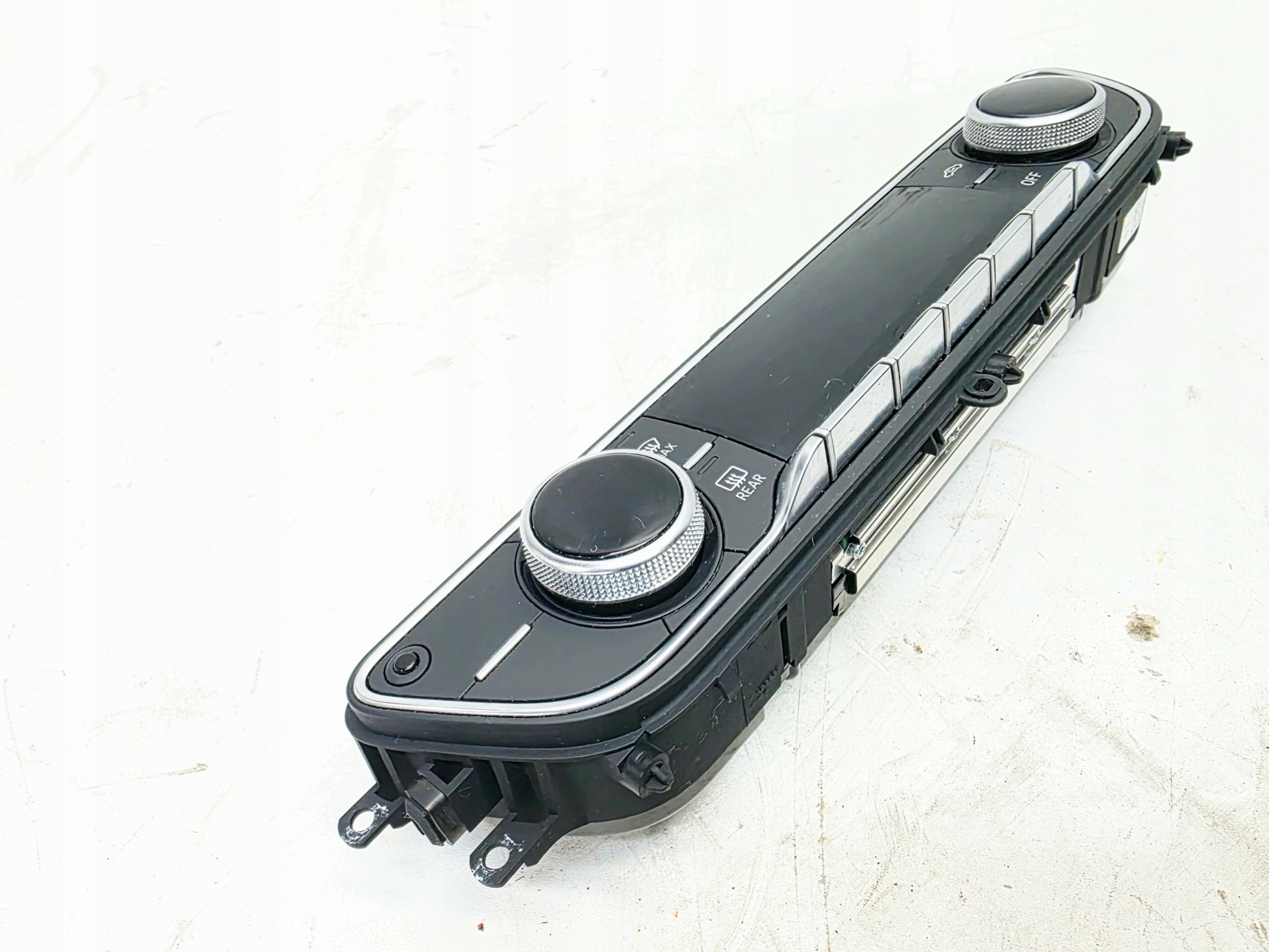 commande de climatisation de chauffage KLIMATRONIK AUDI A4 B9 A5 8W 8W0820043S