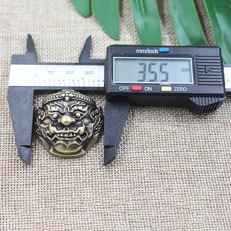 2PCS Metal 3D Mask Concho Leathercraft Decoration Buckle Screw Back Punk Kod producenta henyuek