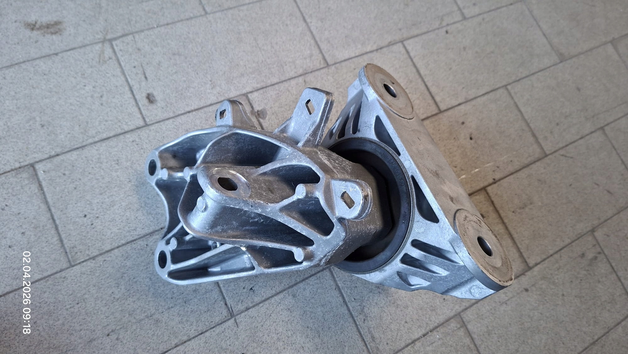 gearbox mounting engine mount Renault 4 112119876R 112337845R
