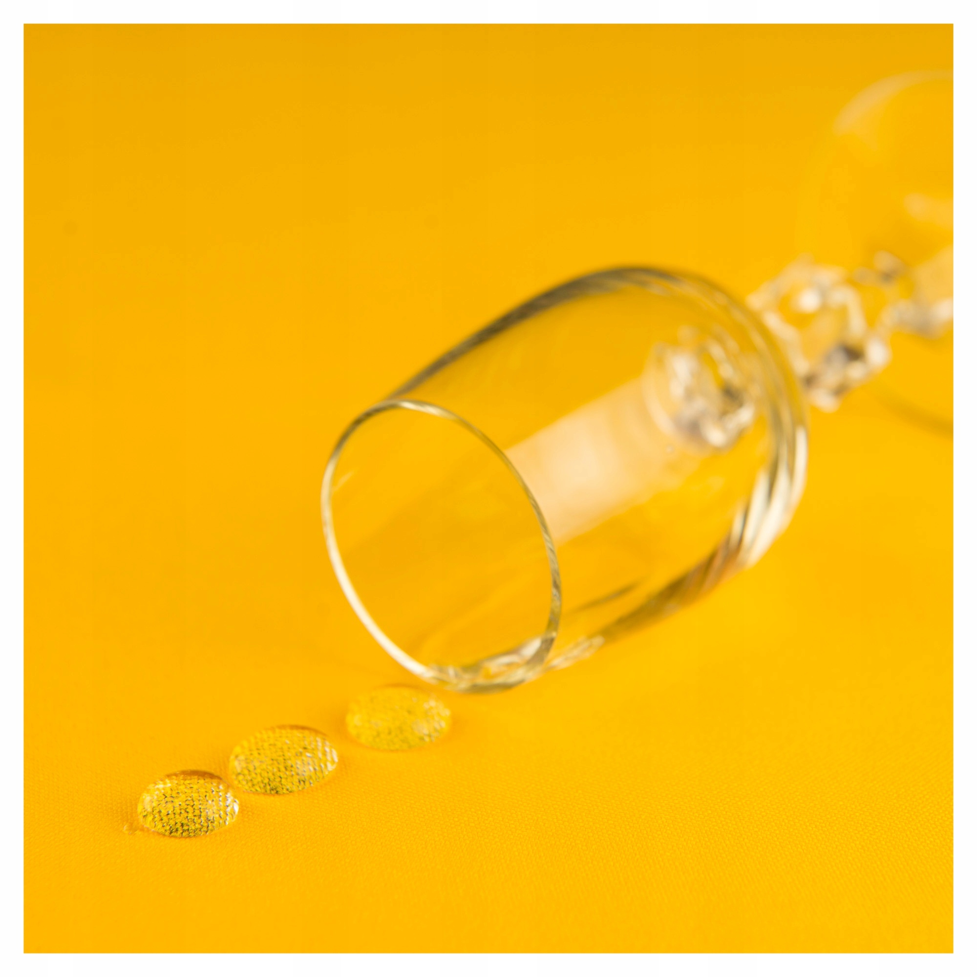 ELEGANCKI GŁADKI OKRĄGŁY OBRUS KOŁO ŻÓŁTY Ø120 Kształt okrągły