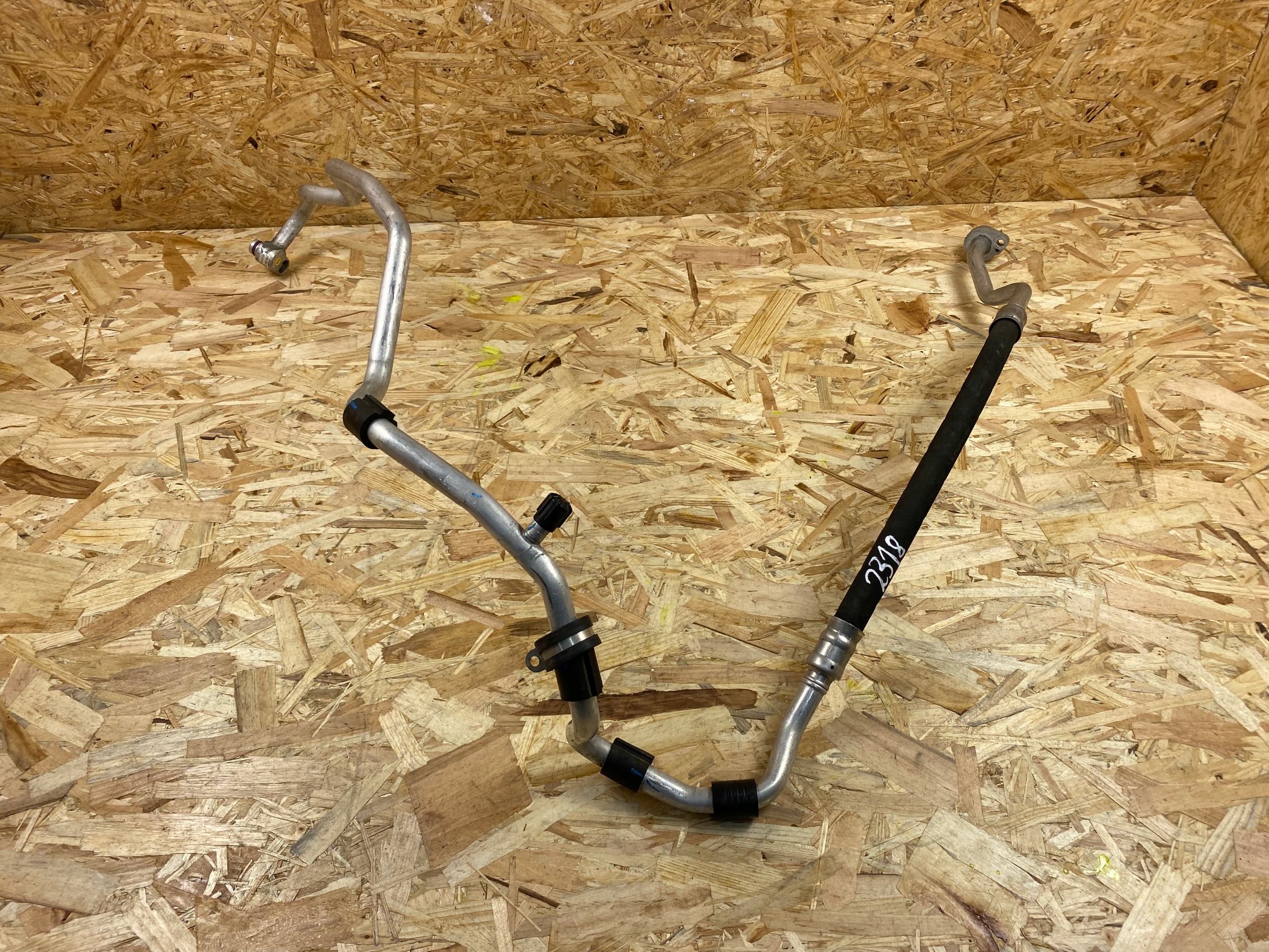 ШЛАНГ КОНДИЦИОНЕРА SKODA YETI 1K0820743FR