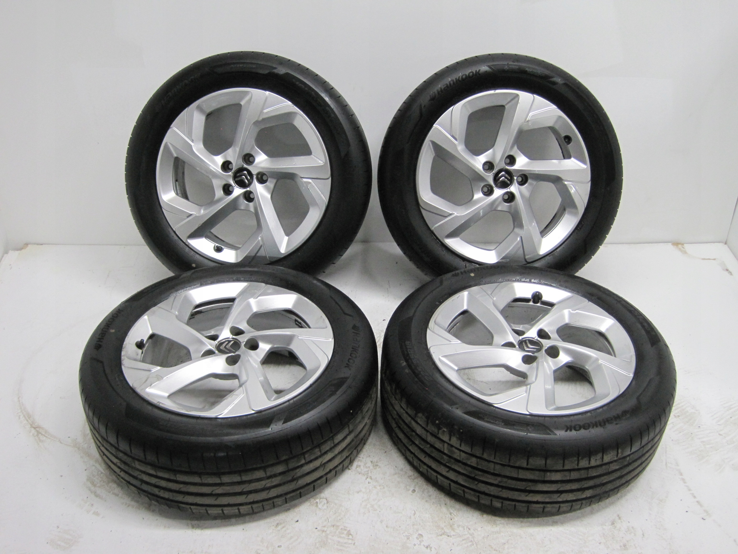 wheels discs tyres CITROEN C5 AIRCROSS R18 6MM