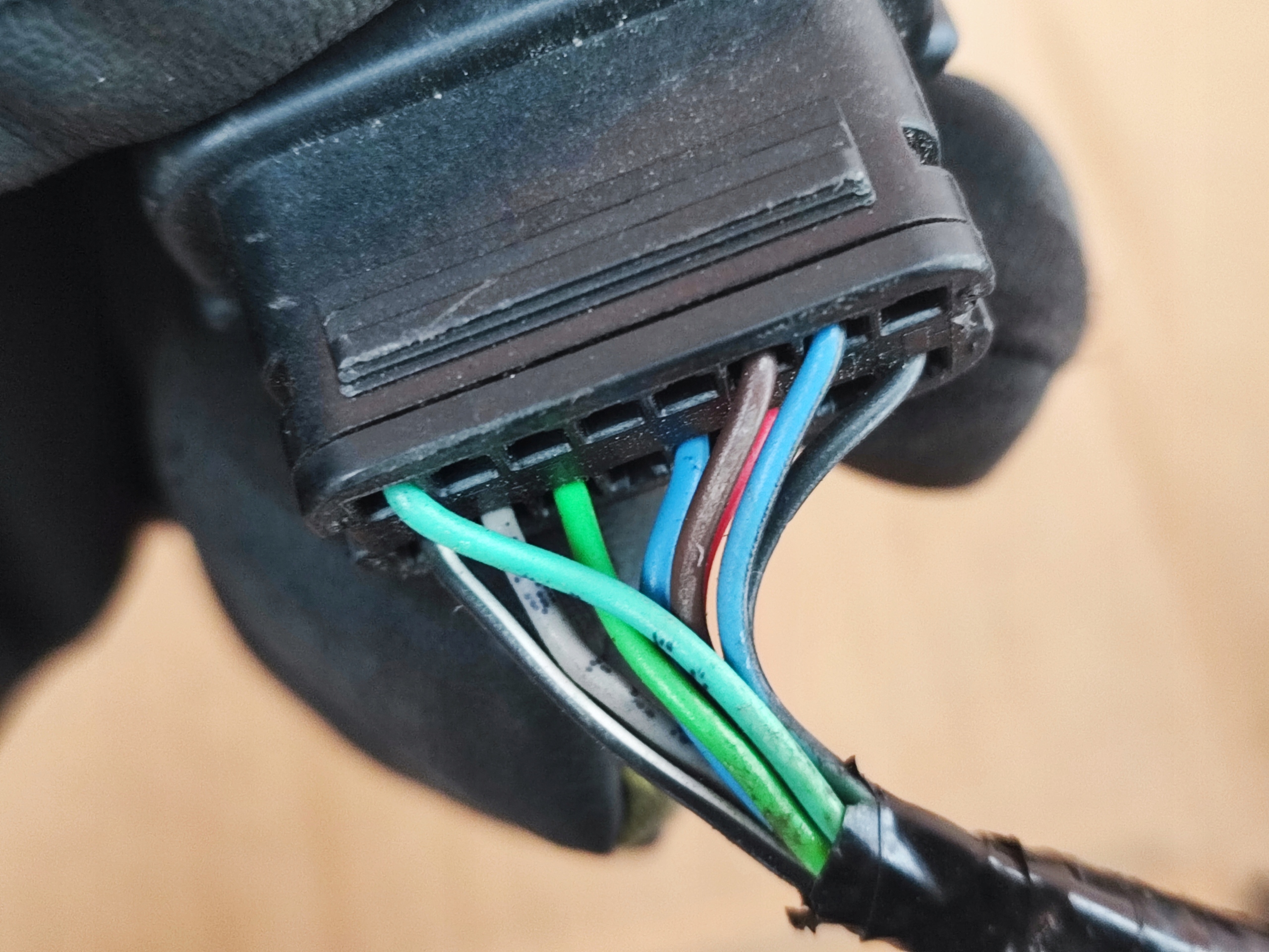 Ford Mondeo MK5 lusterko lewe LD składane 9 pinów Numer katalogowy oryginału Mondeo mk5 lusterko prawe