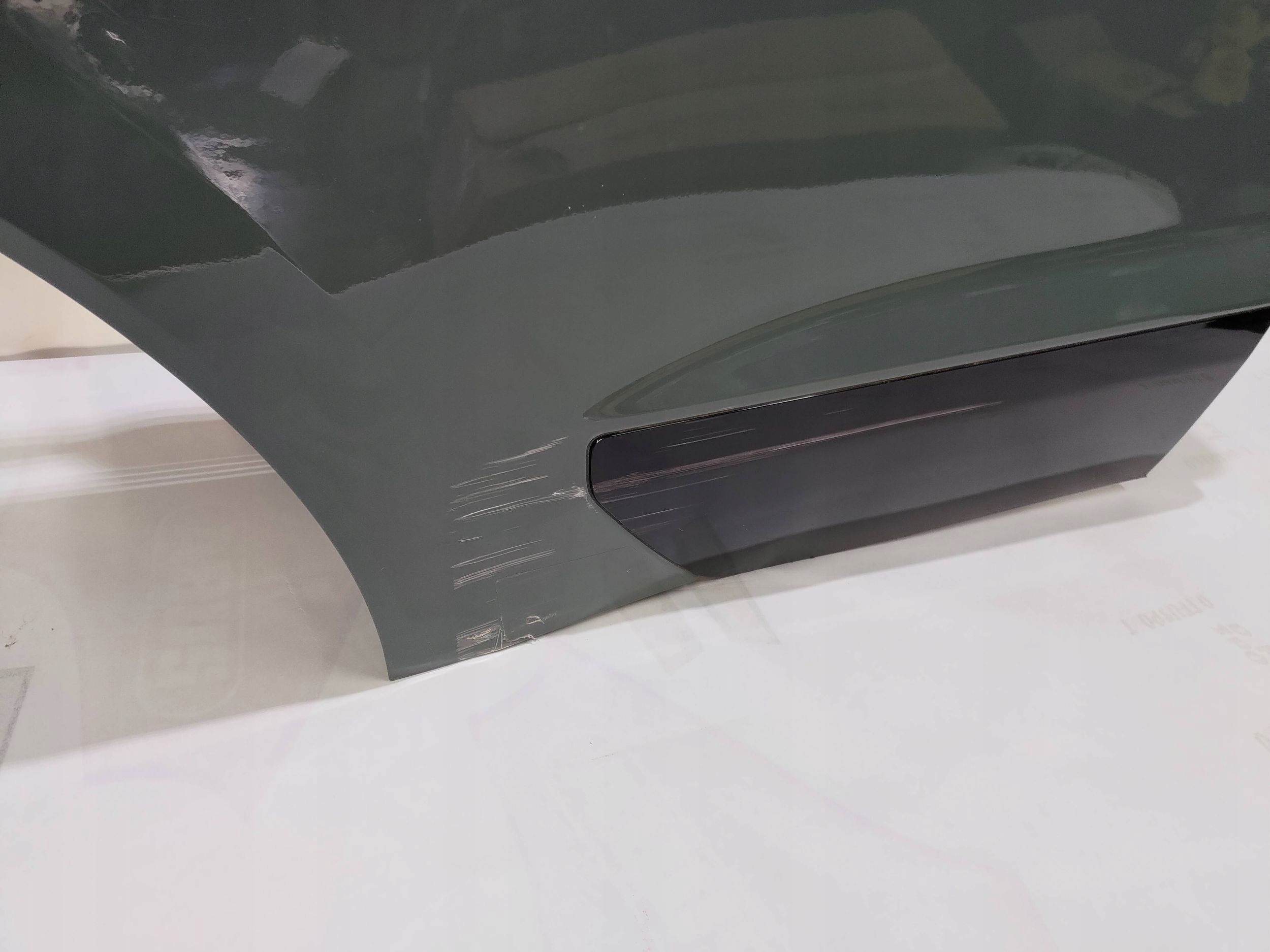 DRZWI PRAWE TYŁ PRAWE TYLNE KIA NIRO II 22- Numer katalogowy części MDJ2094