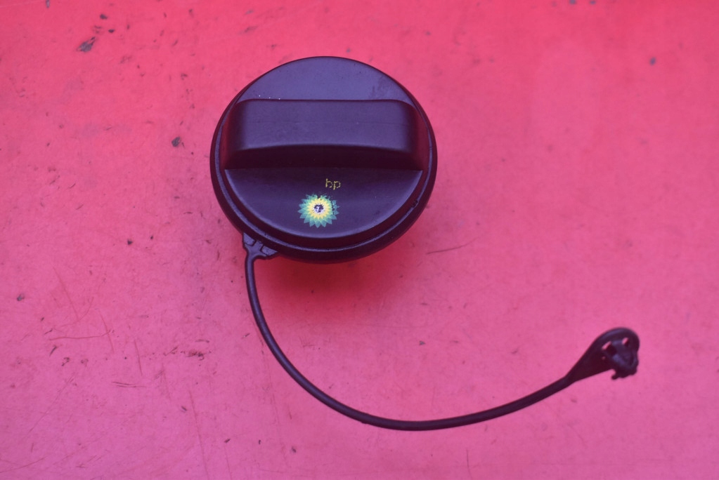 KOREK WLEWU PALIWA FORD GALAXY MK2 II 06-10