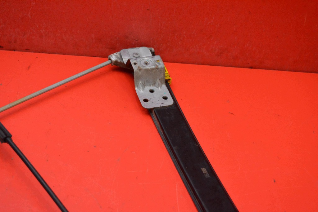 window regulator left front EU 8E1959801H AUDI A4 B7 04-08
