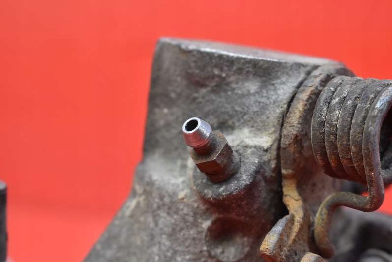 caliper brake right rear part MAZDA 3 1 and BK 1.6 CITD 109 KM 03-06