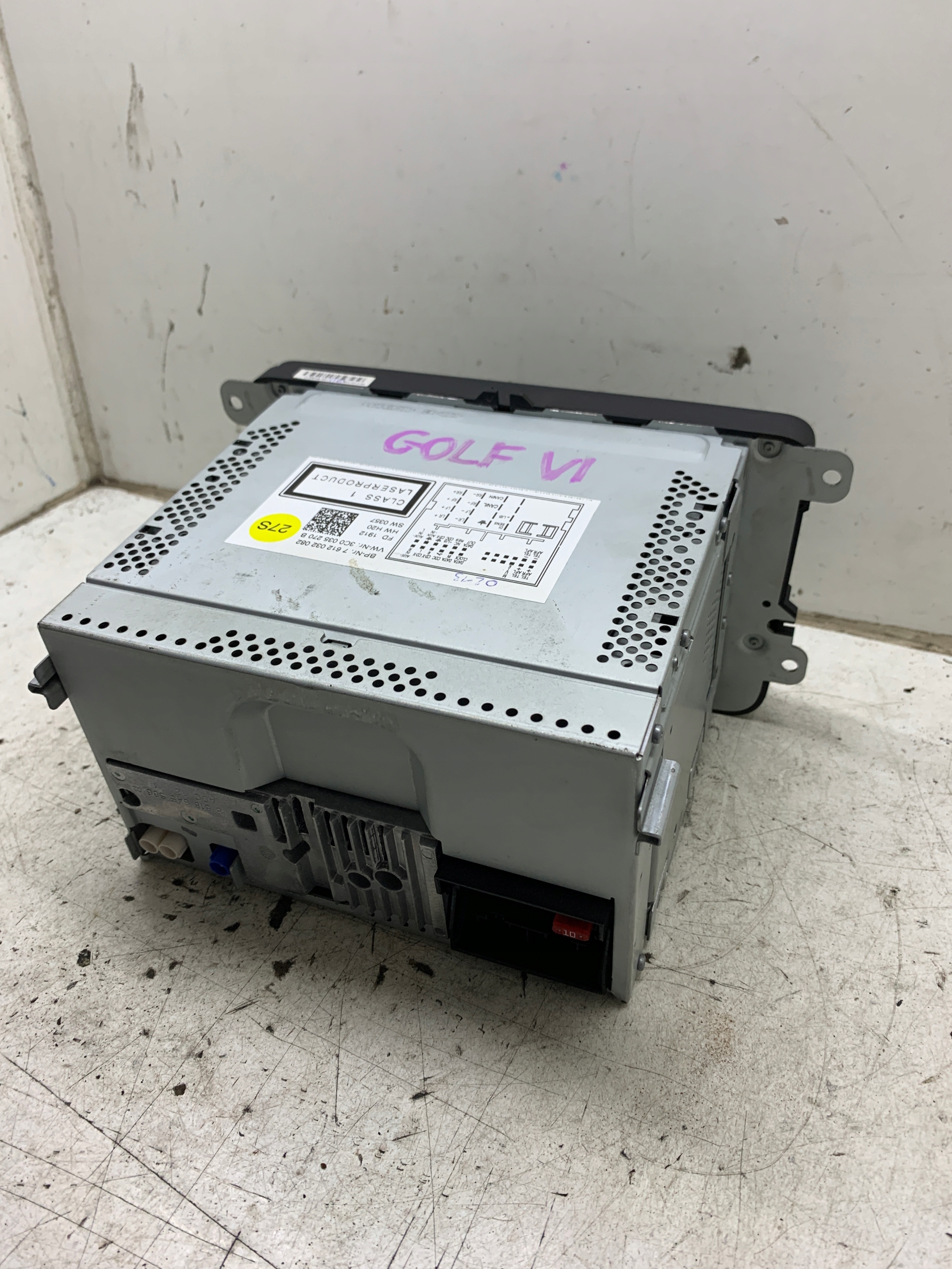RADIO CD navigation 3C0035270B VW GOLF VI