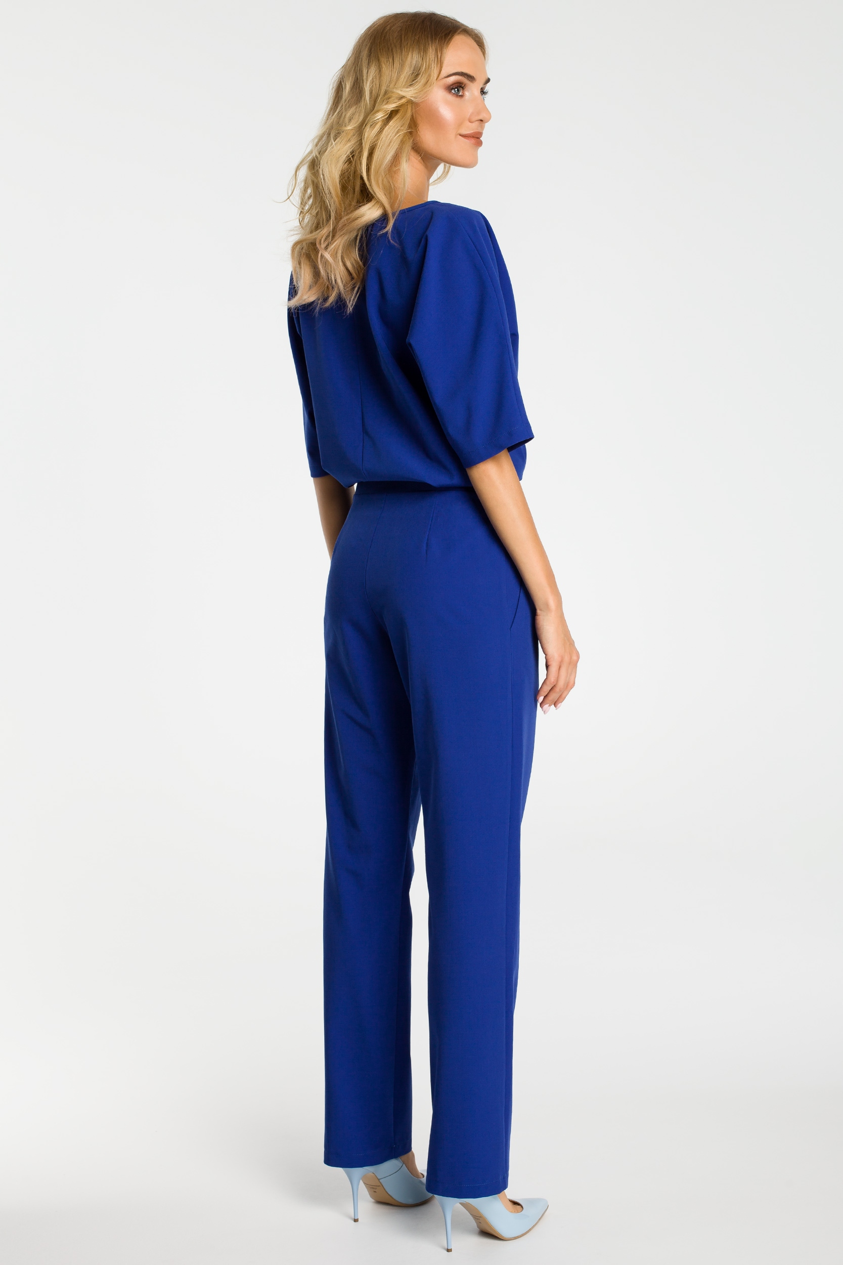 DAMSKI KOMBINEZON KOBIECY ELEGANCKI KRÓTKI RĘKAW LUŹNY LEKKI CHABROWY 40 L Kolor niebieski