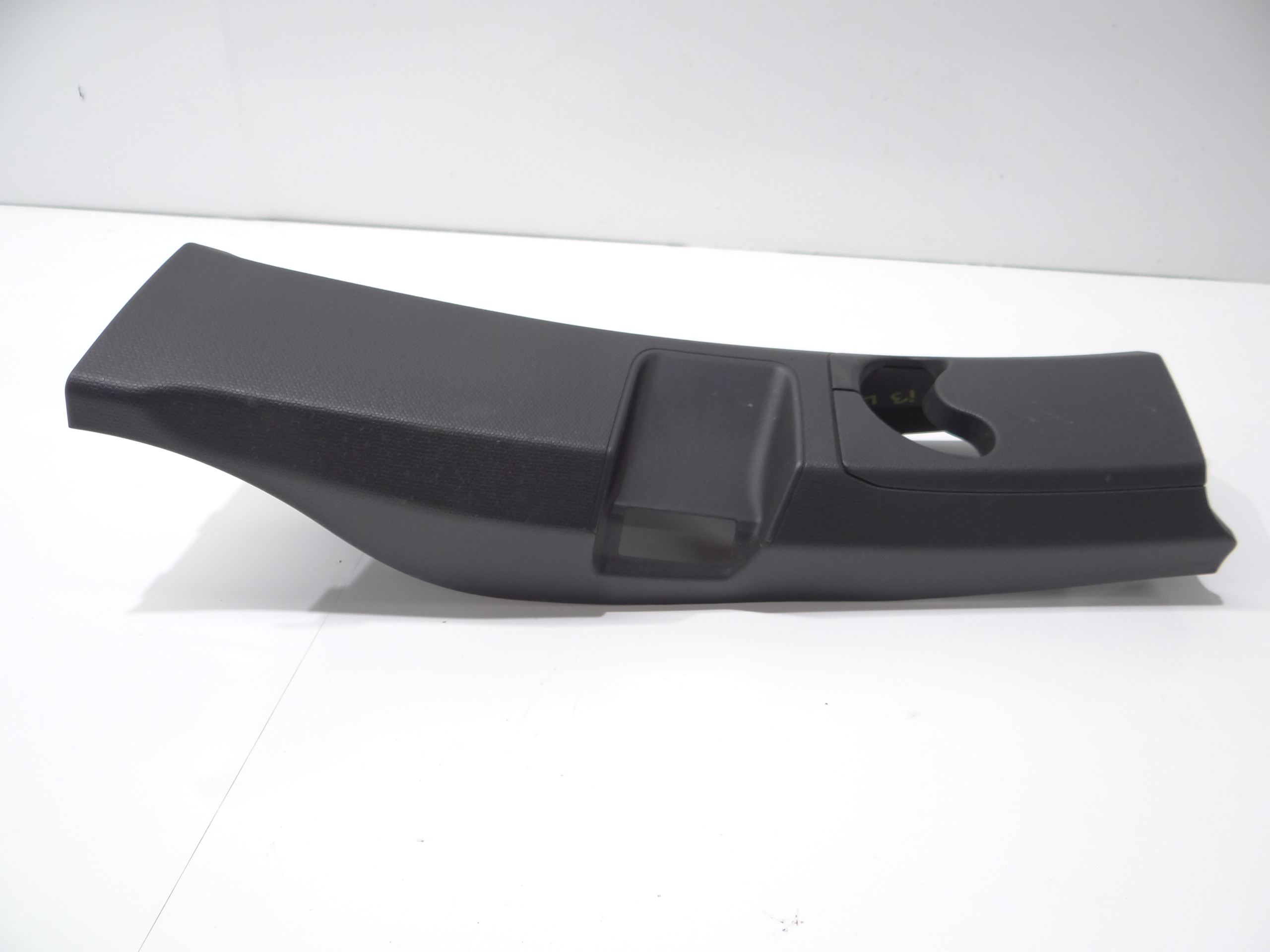 cover side SLUPKA left rear part BMW I3 OE 7303705