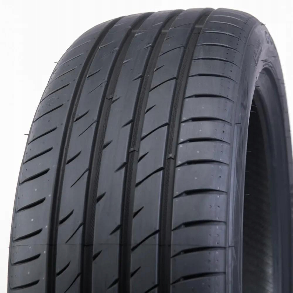 1x Letní Pneumatika 235/65R19 Goodride Solmax1 Suv