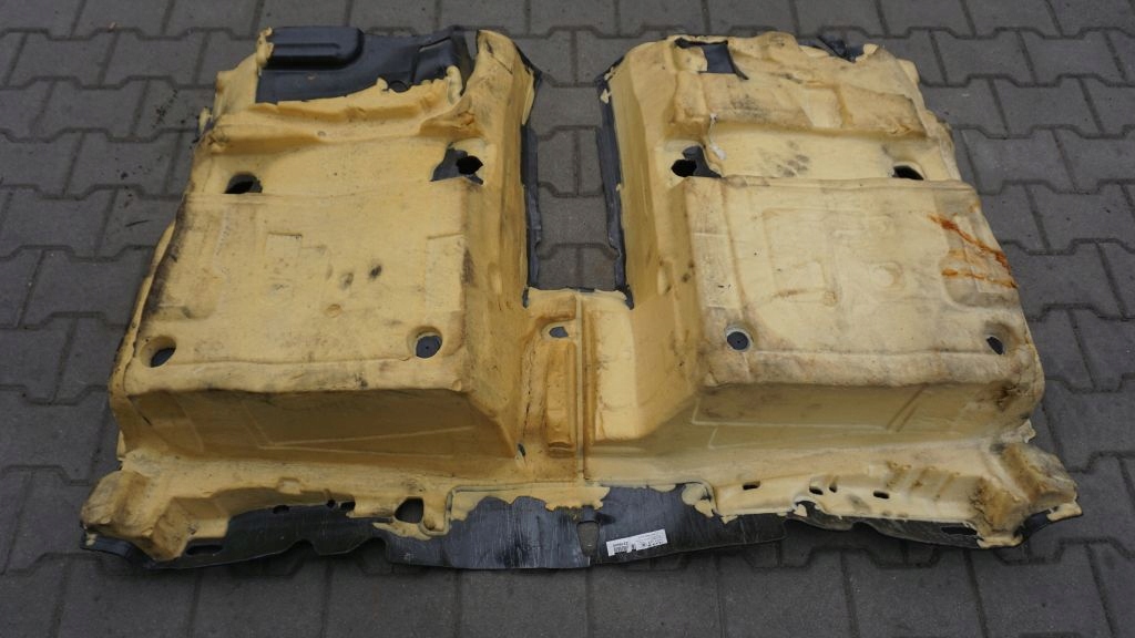 VOLVO V90 CC - mats rear carpet