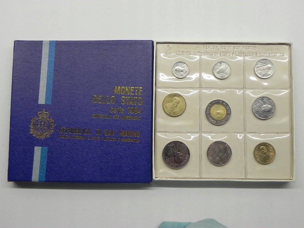 4441/ ZESTAW 9 MONET 1984 SAN MARINO ( ETUI + KSIĄŻECZKA )
