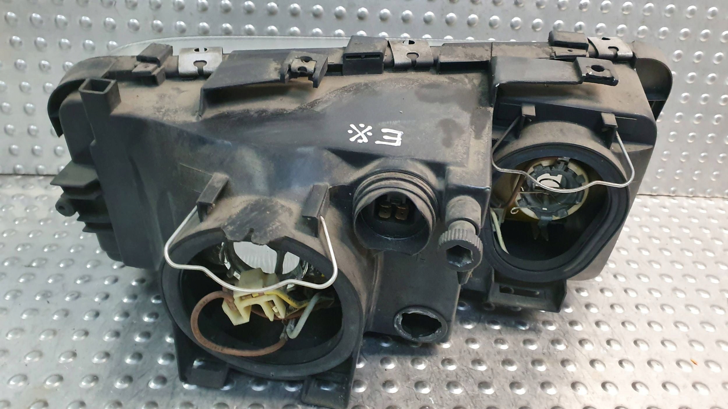 světlo předek levá AUDI 200 C3 83
