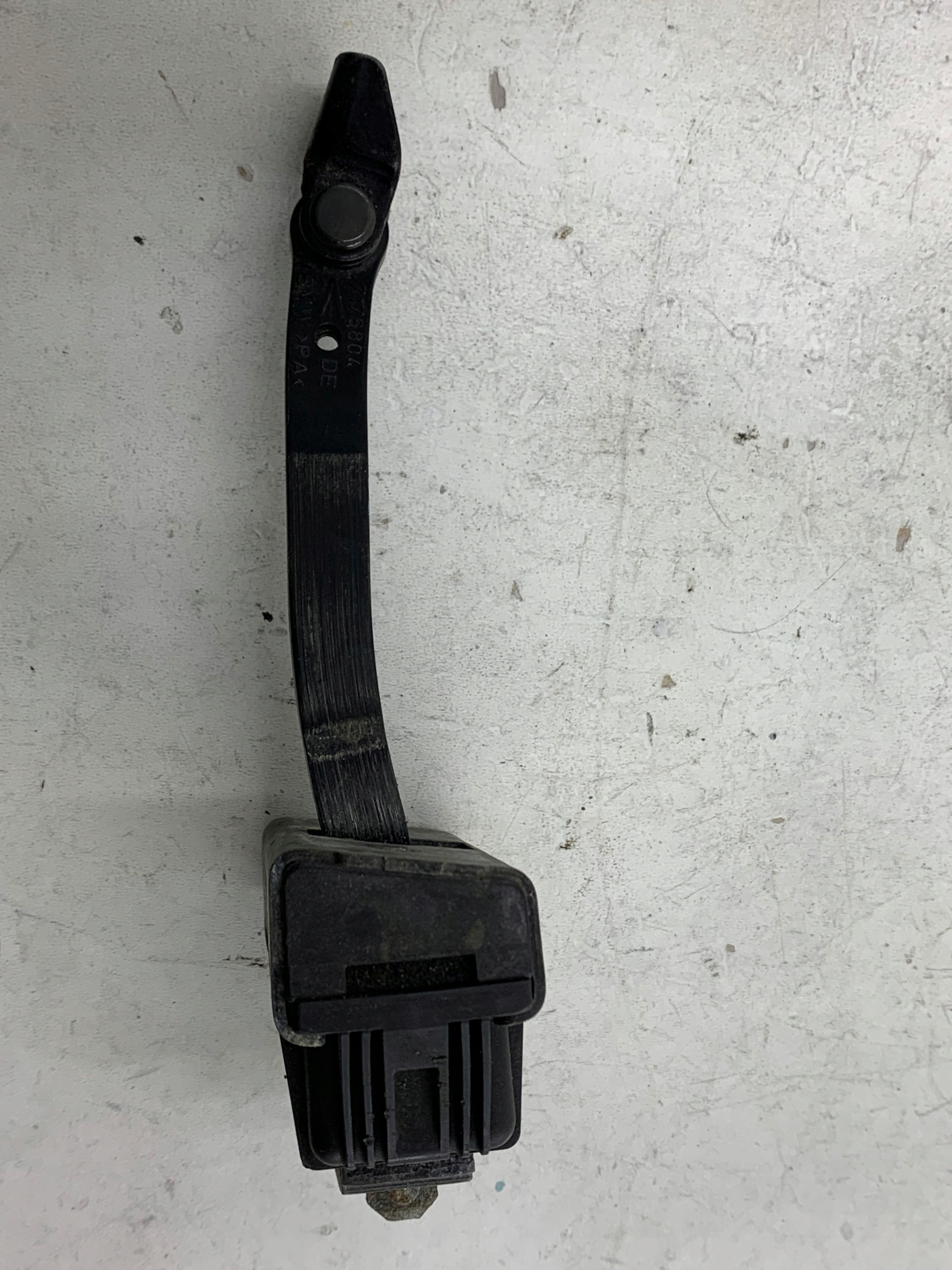 BMW E61 E60 LIFT limiter door left front