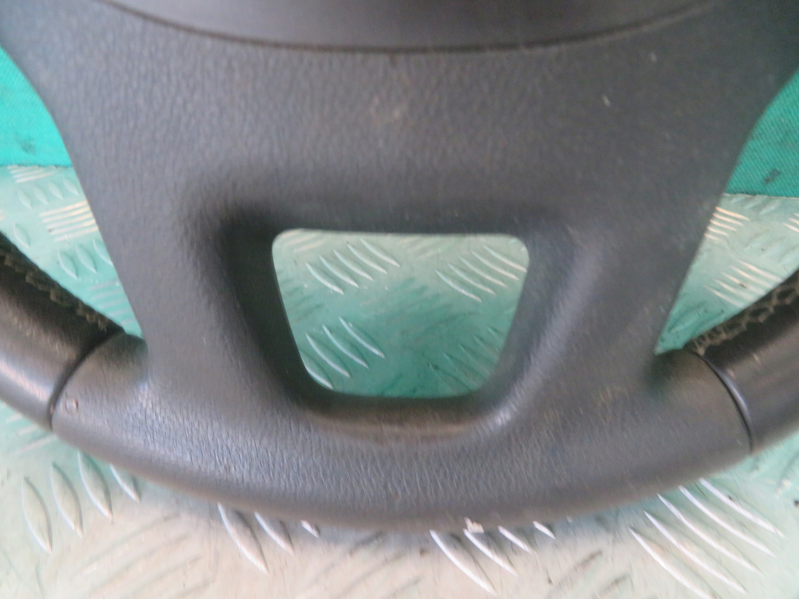 lenkrad OPEL VIVARO RENAULT TRAFIC 16R 34138170BL