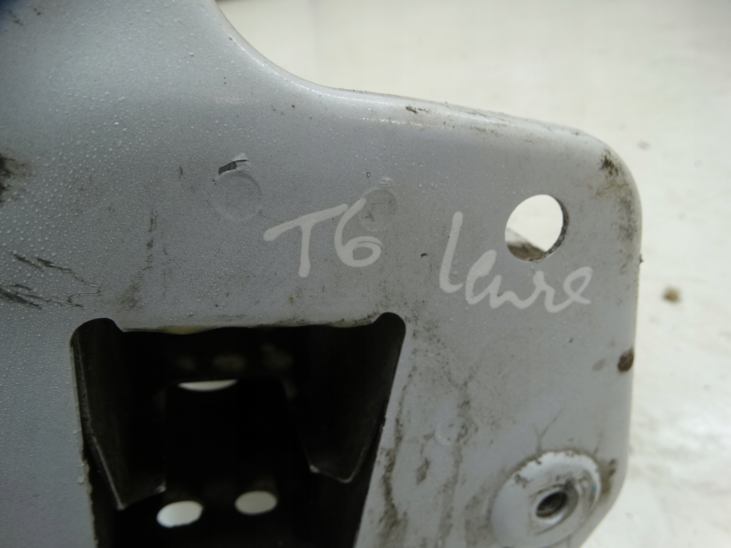 quarter left front VOLKSWAGEN T6 2015-2021R.