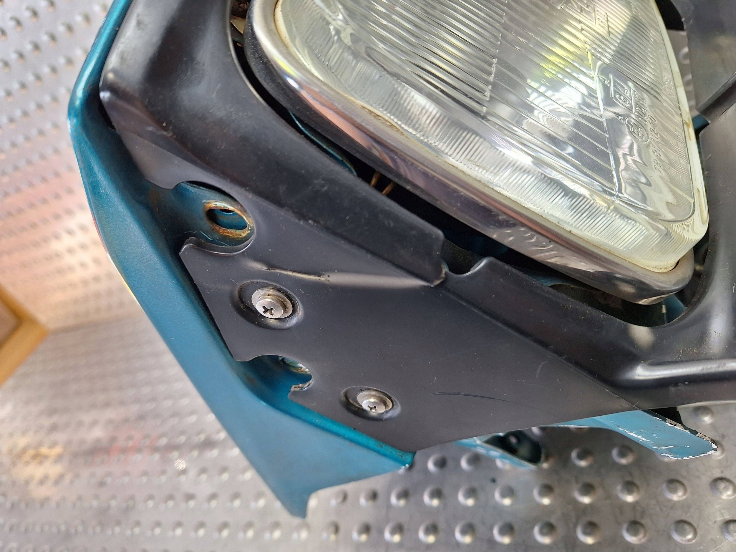 light right front REFLEKTOR TOYOTA MR2 and AW10 AW11 84-89 EUROPA