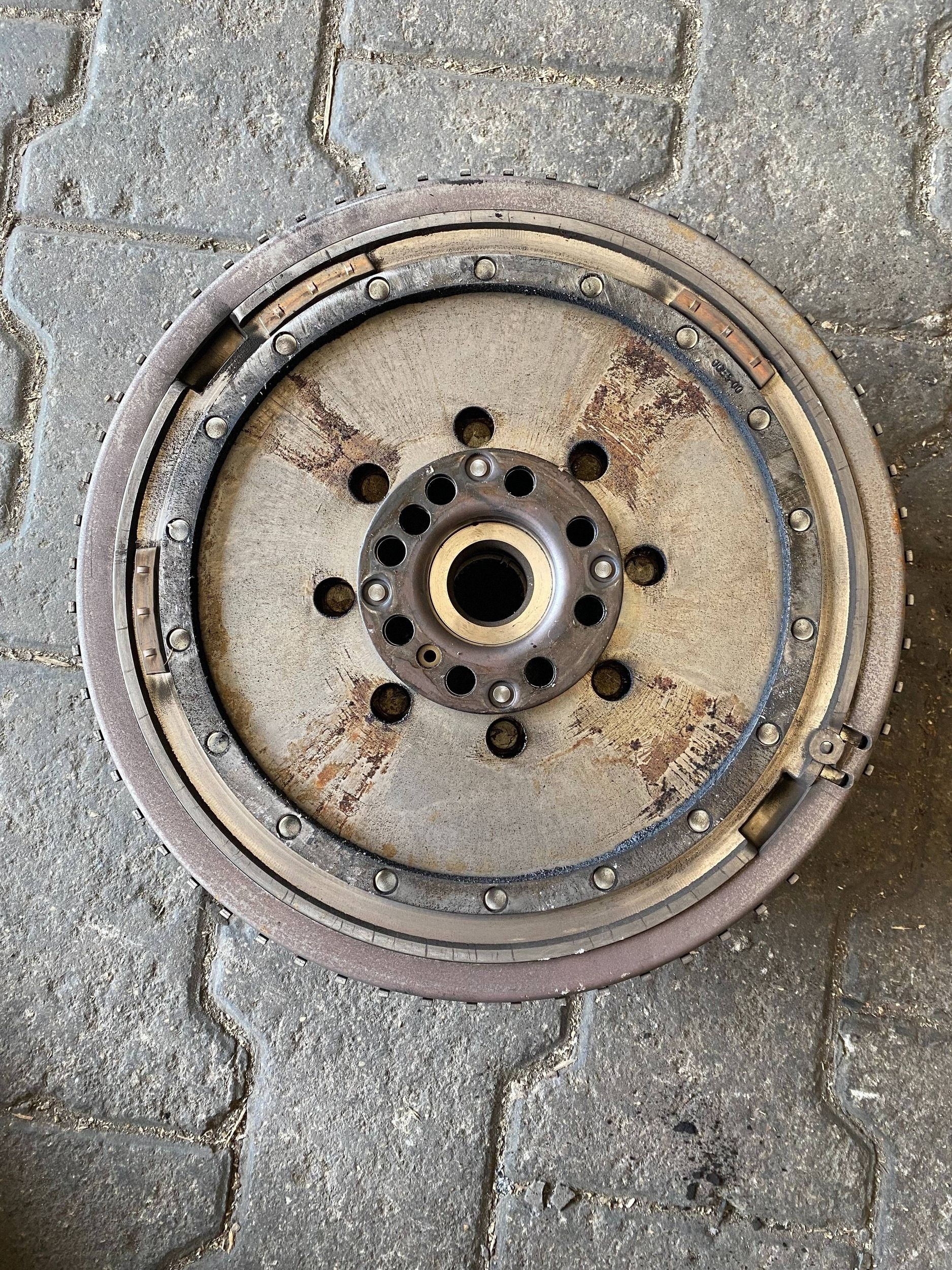 Embrayage Complets DWUMAS MERCEDES B-KLASA W246 1.8 CDI A0262500501
