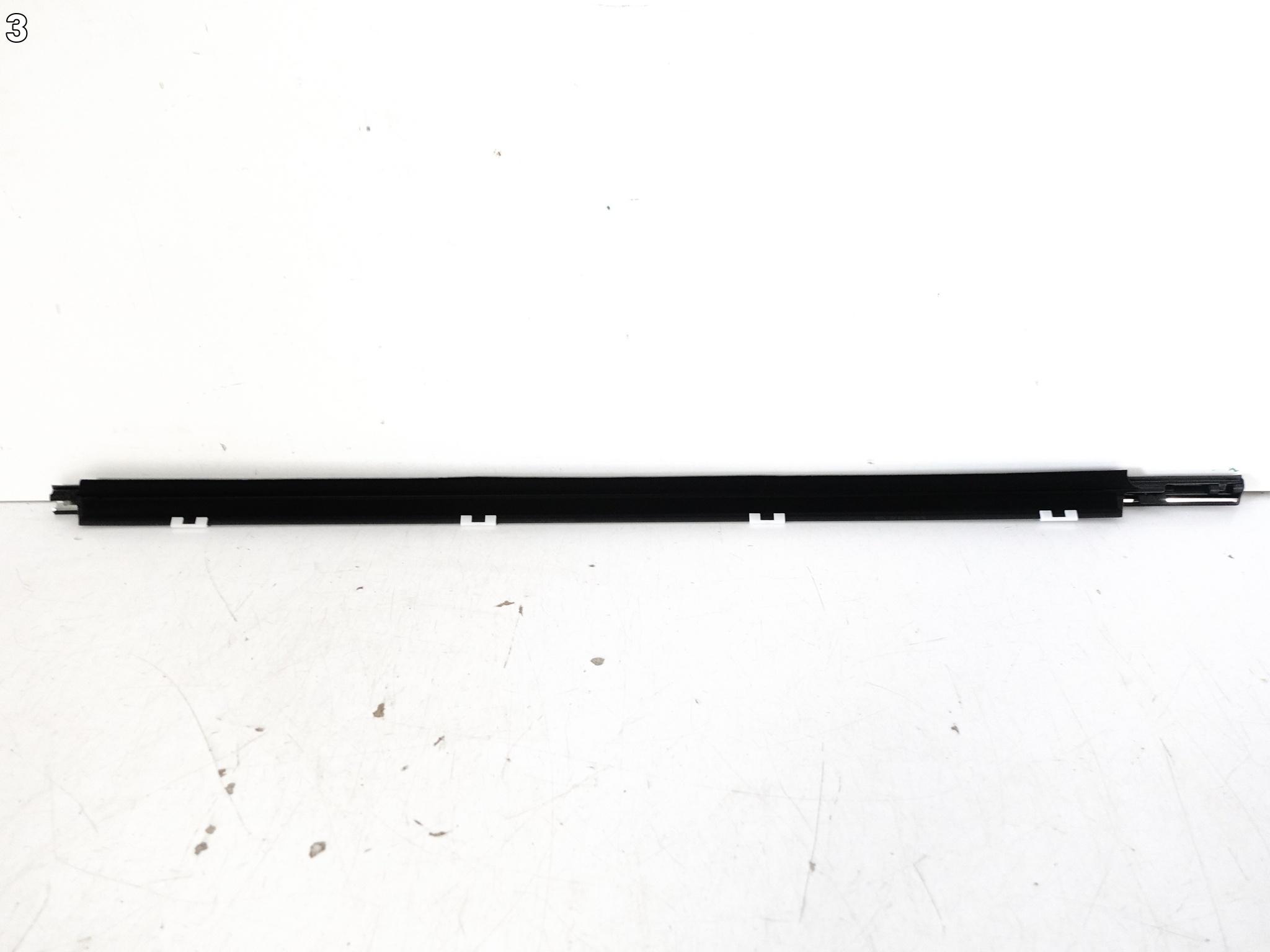 LEXUS RX V 5 RX450 RX350 22- moulding dust windows front right CHROM