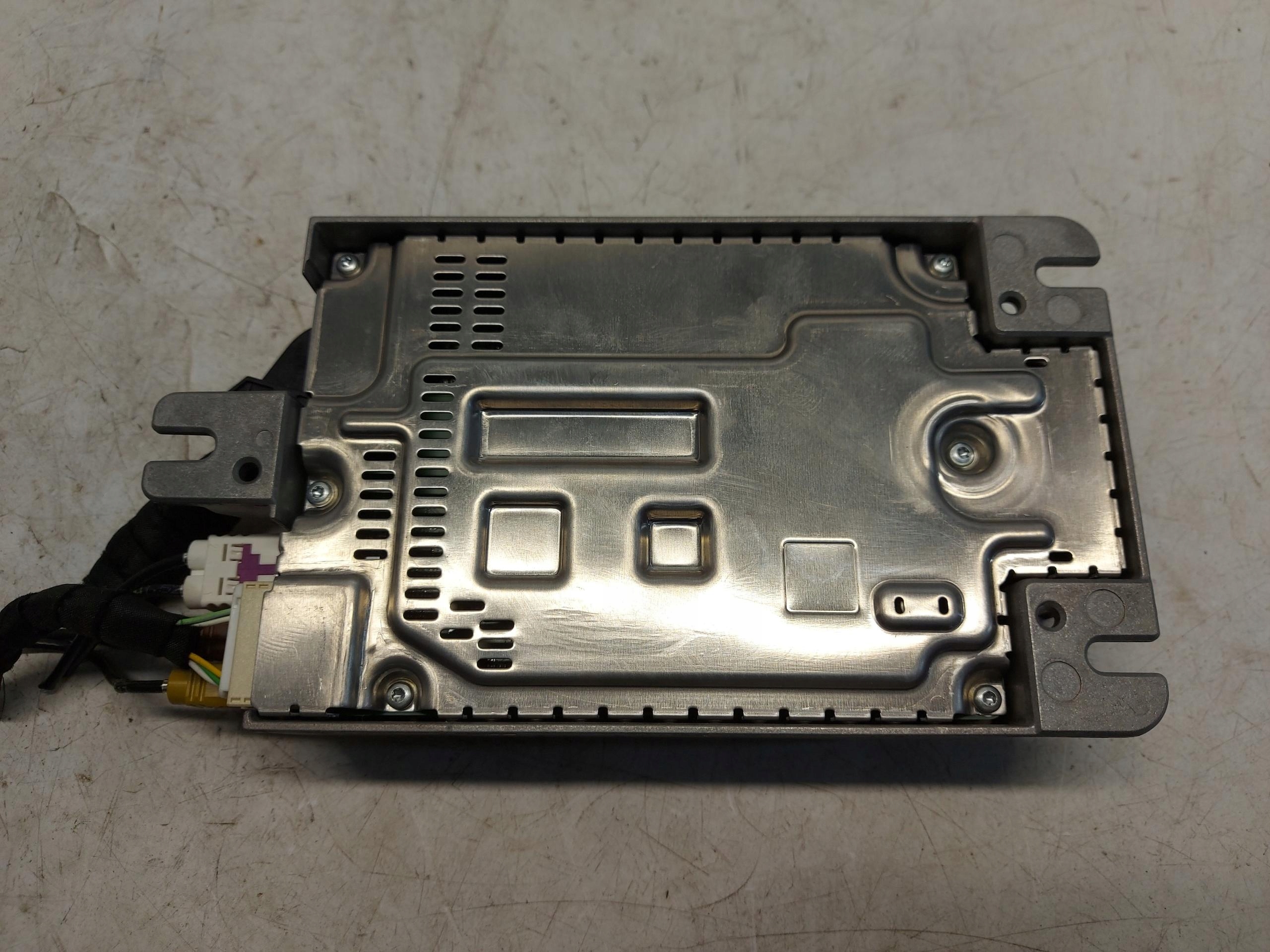 BMW G23 G22 M440i Cabrio amplifier Harman 5A3AF32