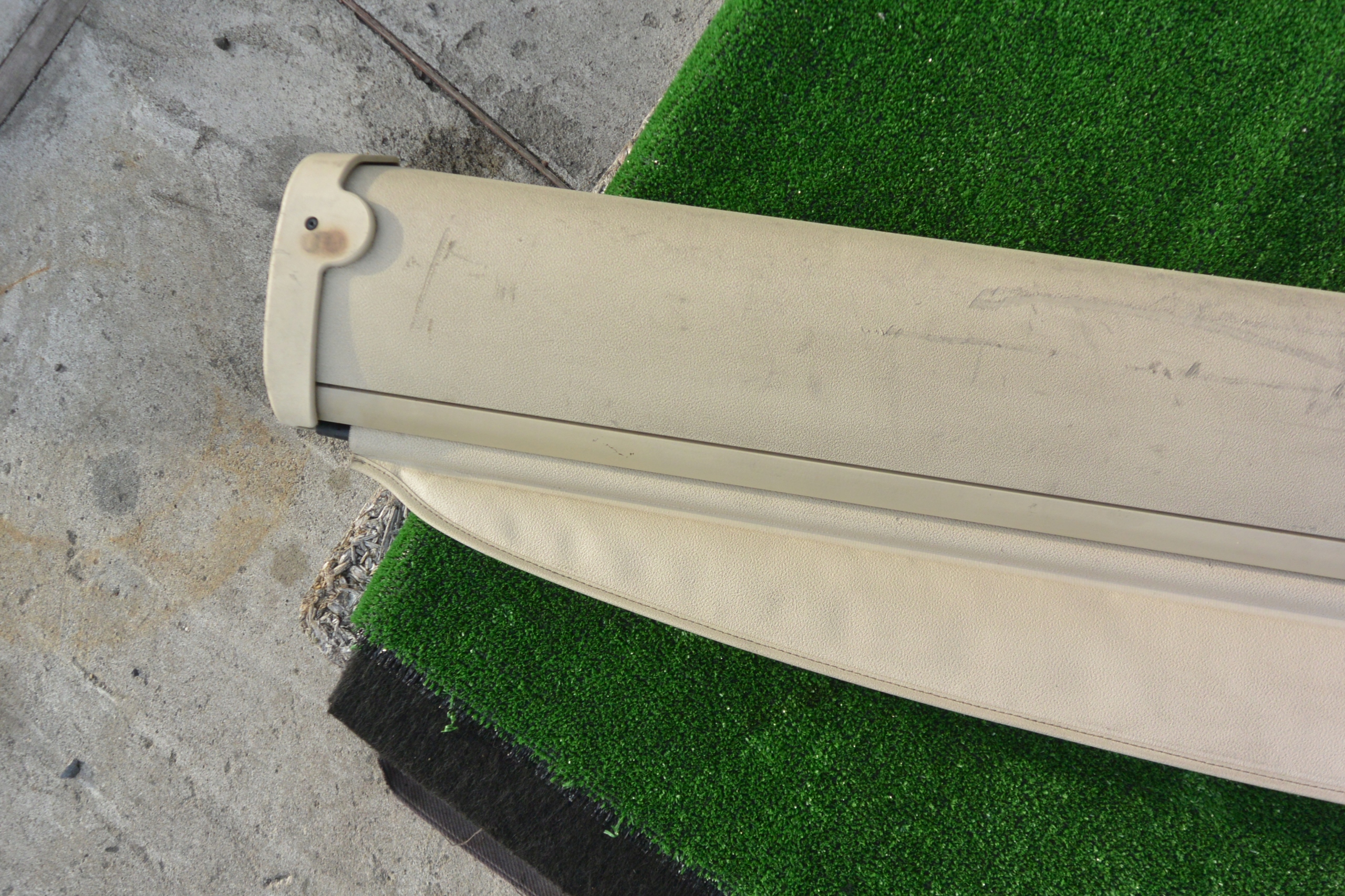 blinds boot beige W211 MERCEDES-BENZ KOMBI