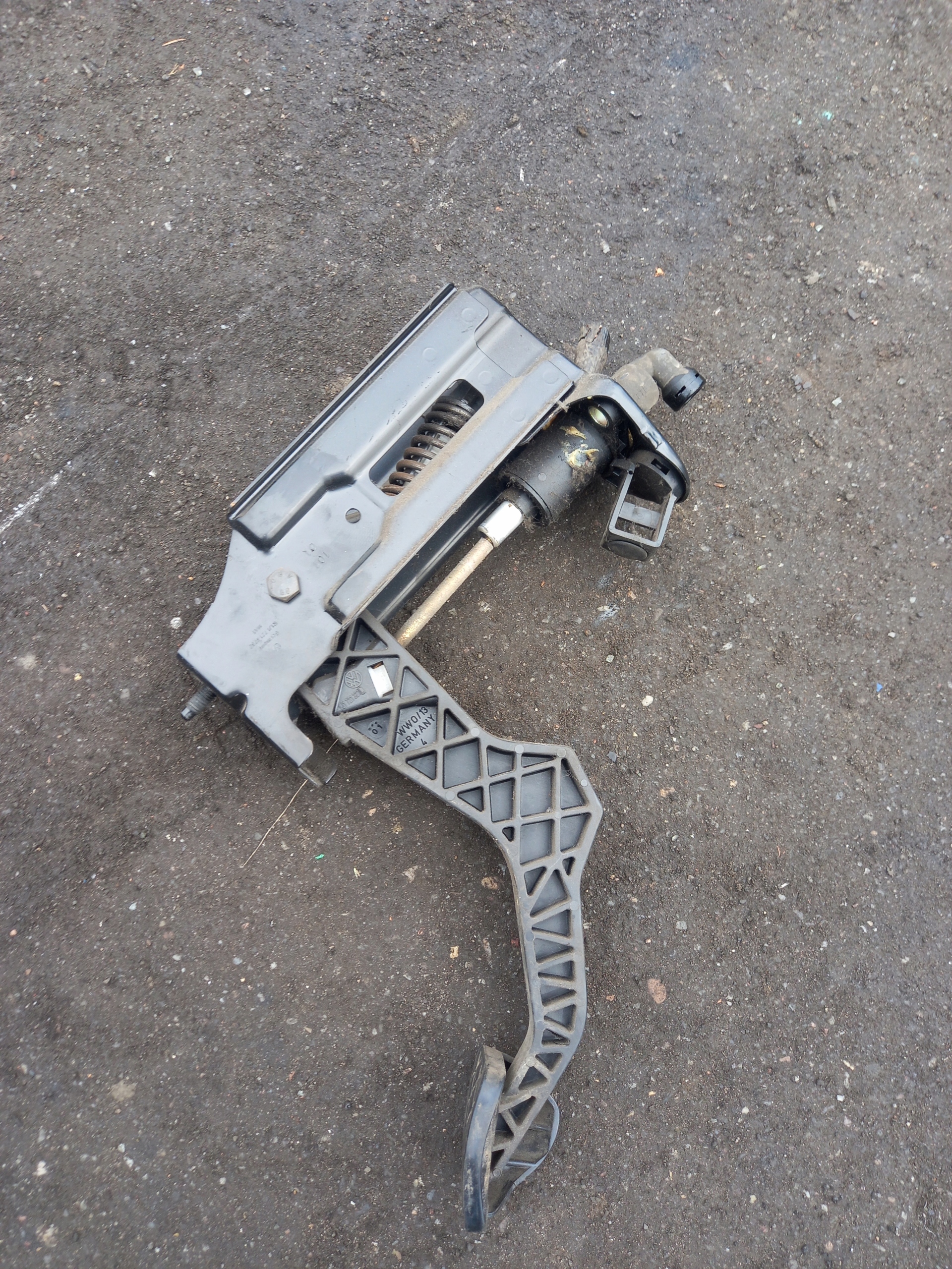 Pedał sprzęgła pompka SKODA OCTAVIA I 1 1.9 TDI 110 KM 2003r