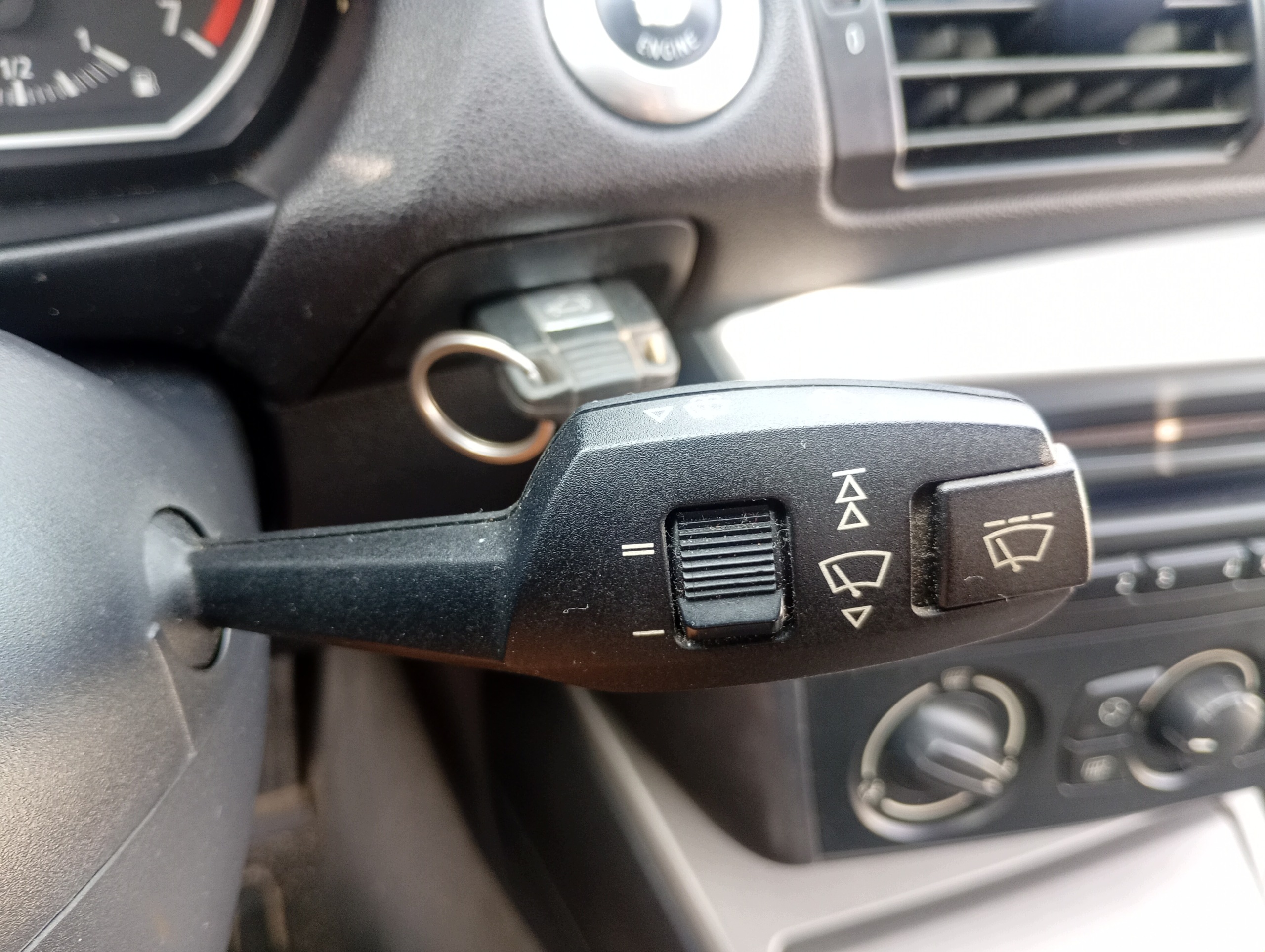 Interruttore comando luci ZESPOLONY volante BMW 1 e E87 04-11 1.6
