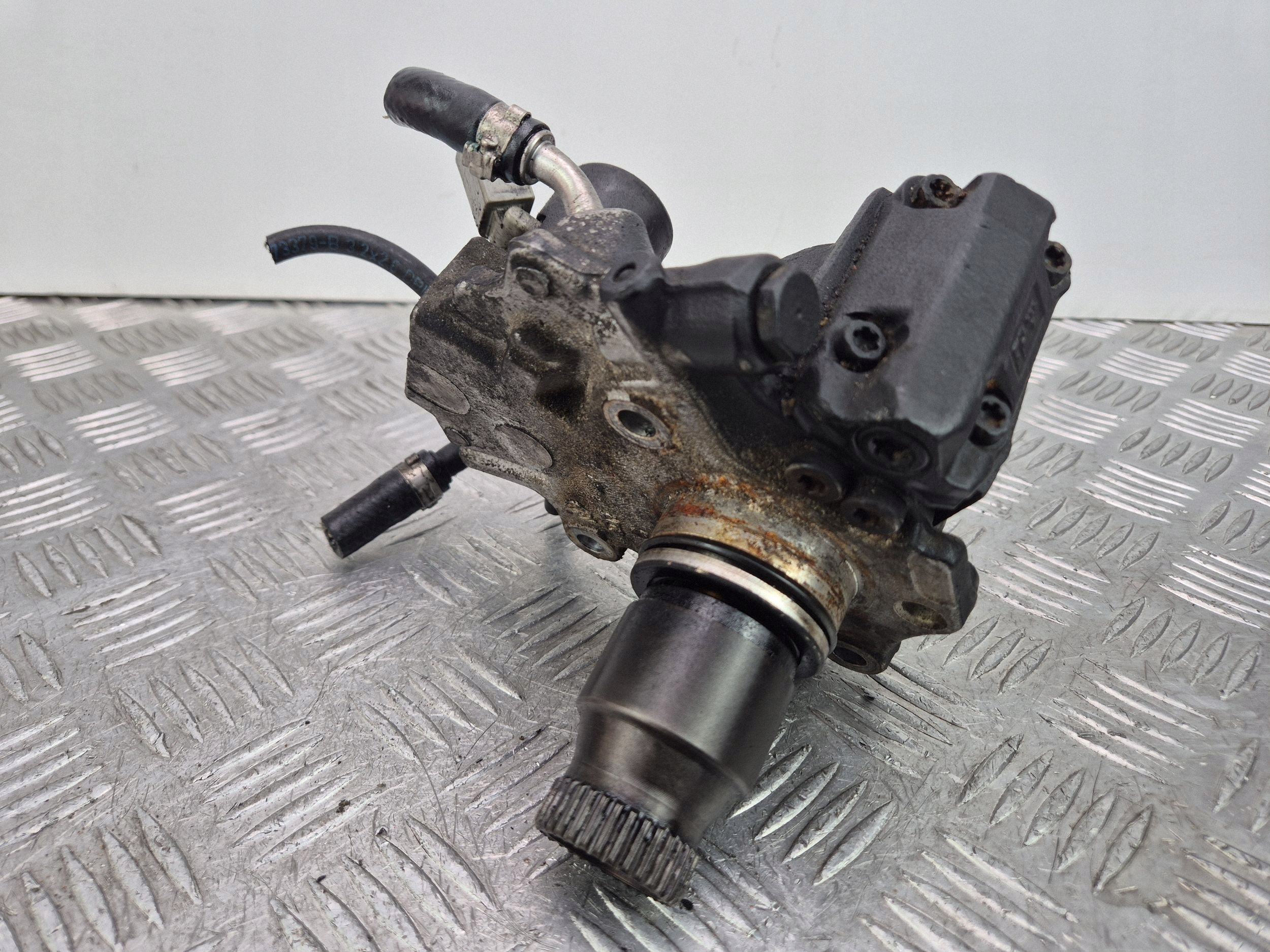 Mercedes C250 CDI W204 einspritzpumpe OM651911 A6510701201