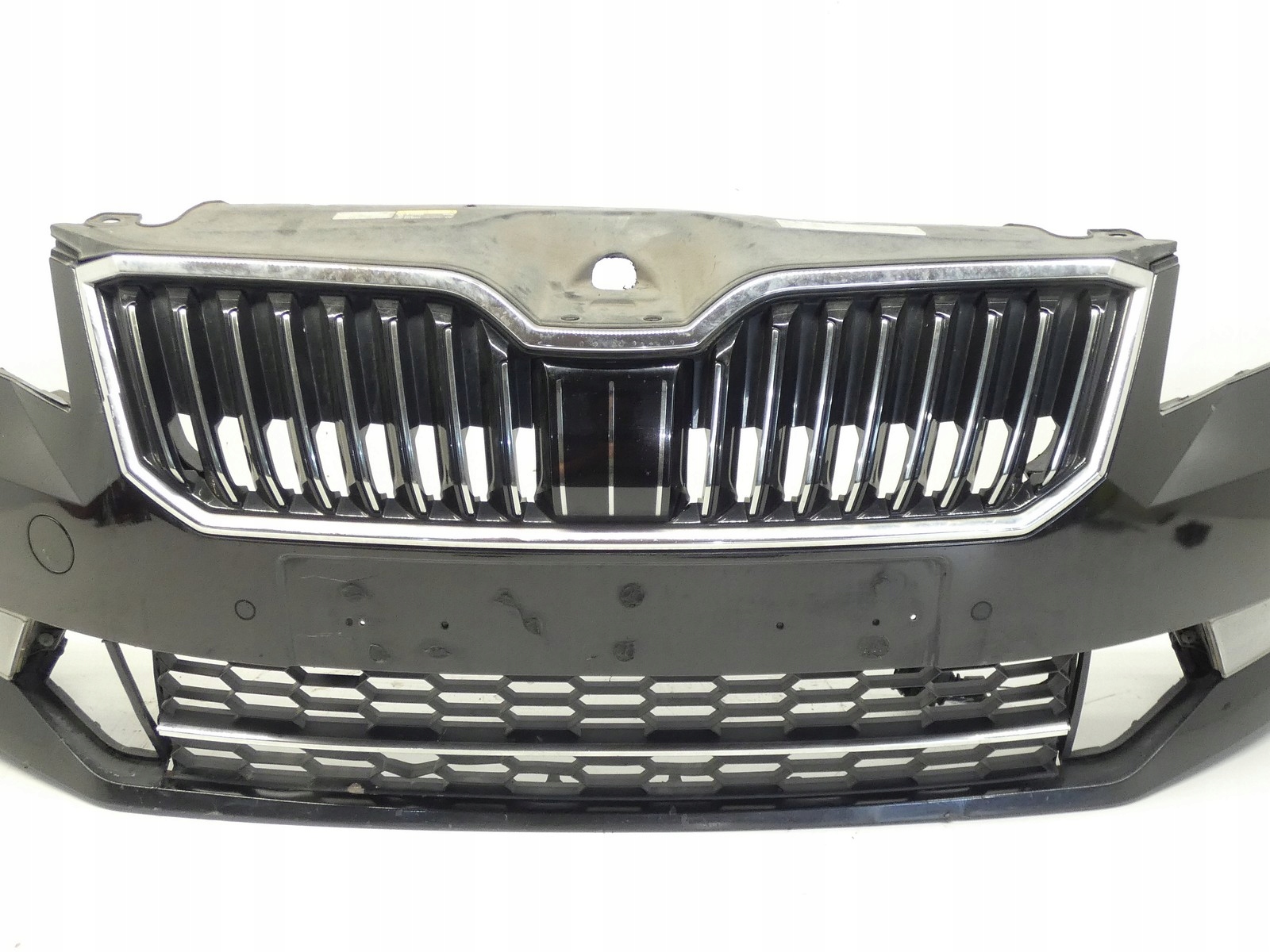 bumper front front sensors PDC SKODA SUPERB III 15-19R LF9R