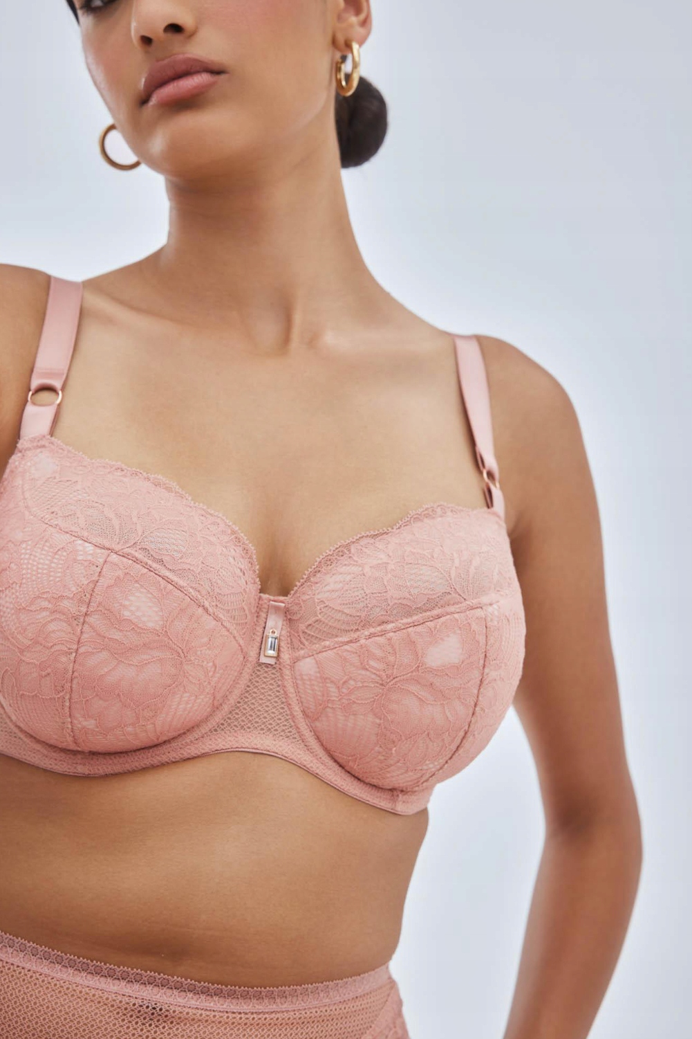 Polovyztužená podprsenka s kosticemi Alles Nude Rose Růžová 70J Růžová