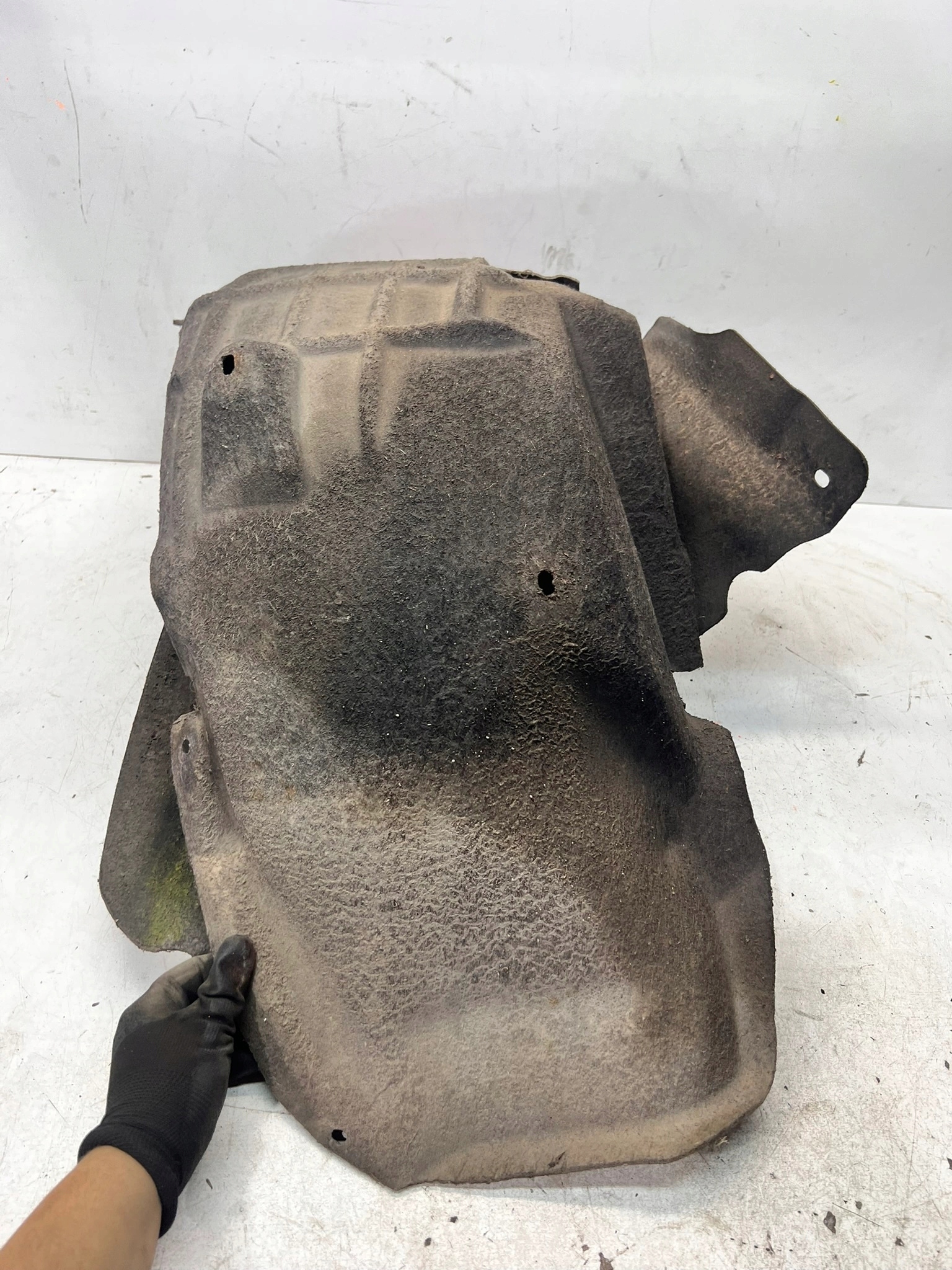mudguard left rear part MATERIALOWE AUDI A5 8T 8T0810171 20/26