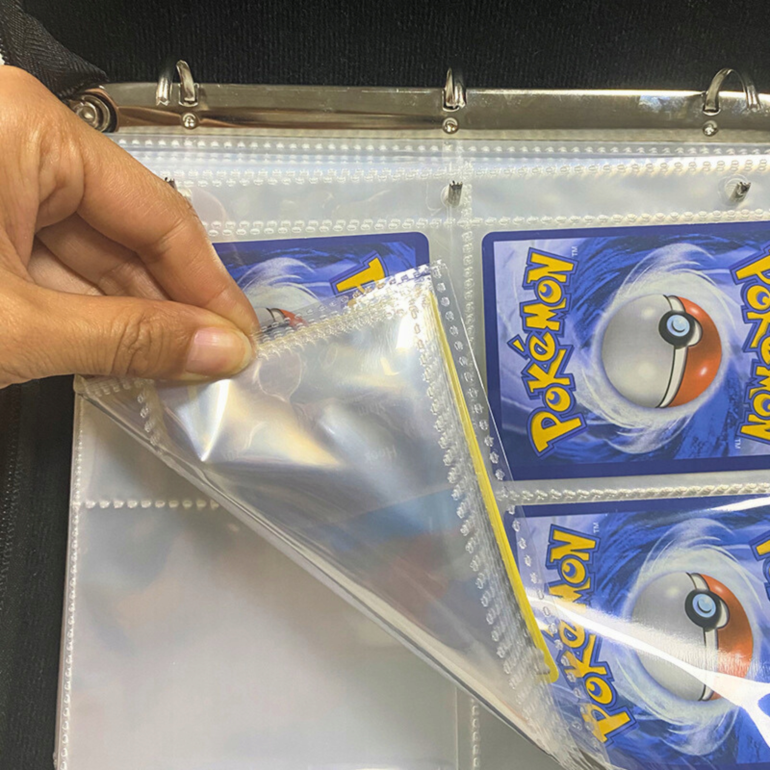 ALBUM NA 400 KART KOLEKCJONERSKI KLASER NA KARTY POKEMON PIKACHU SEGREGATOR Rodzaj single