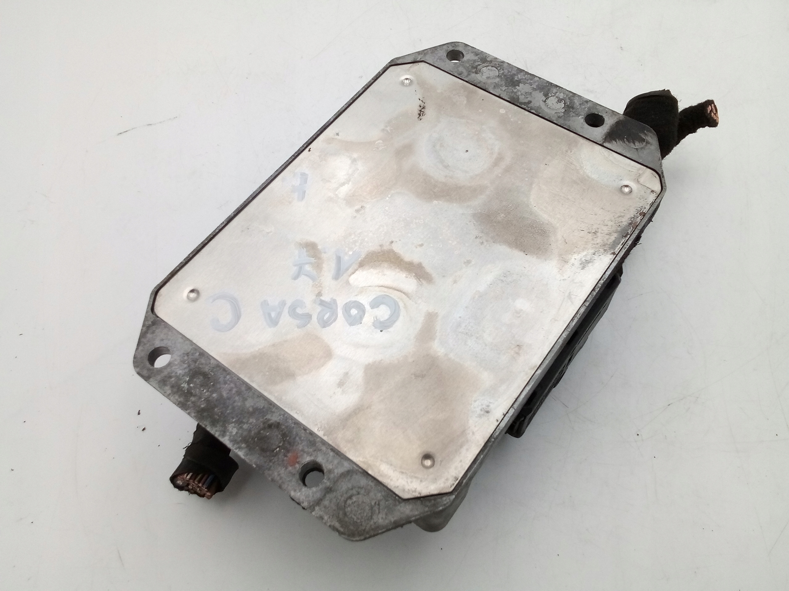 Opel Isuzu modul Bedienteil Computer 8973000976