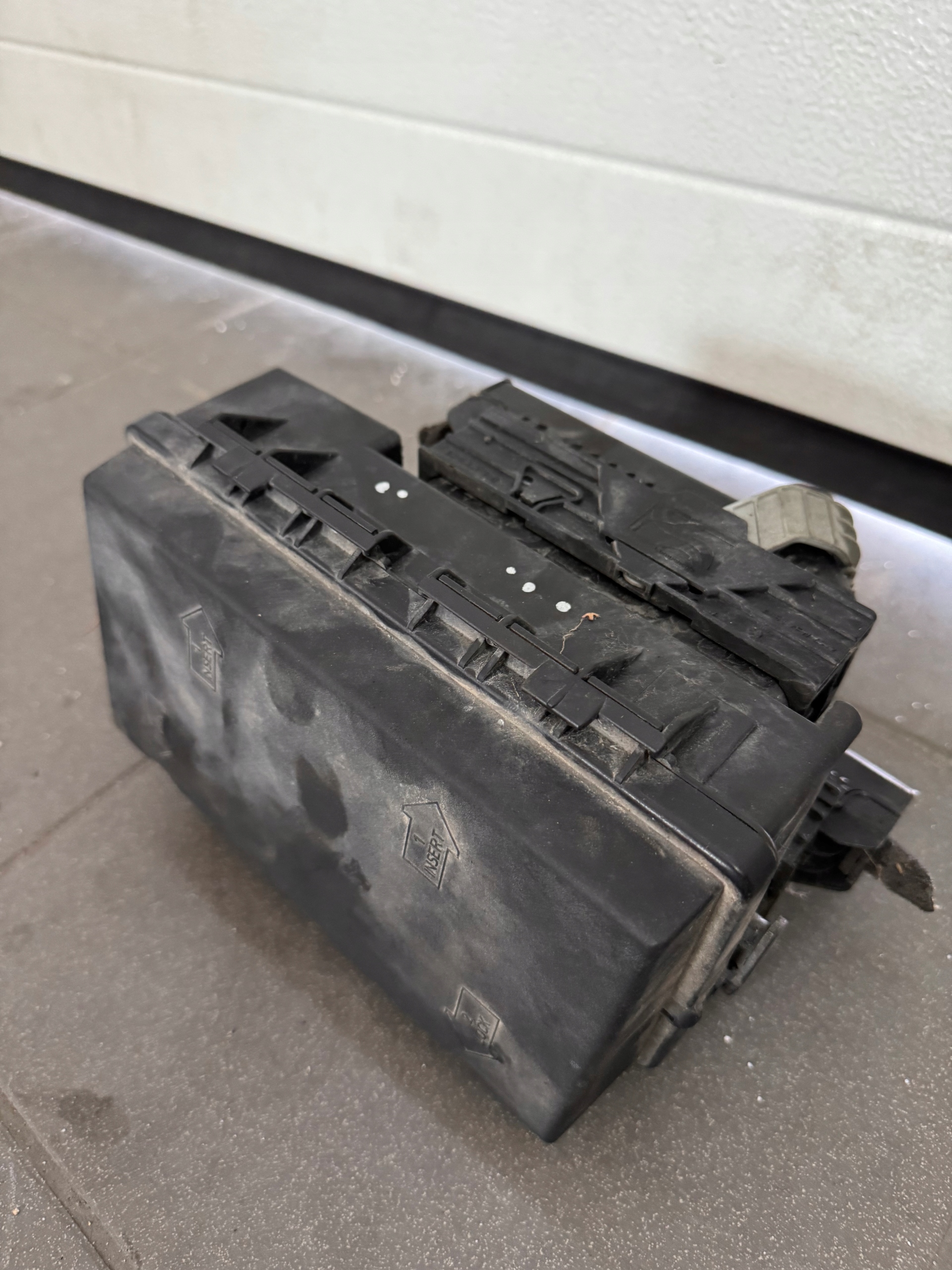 OPEL CORSA D Module fusibles 13217392 EF