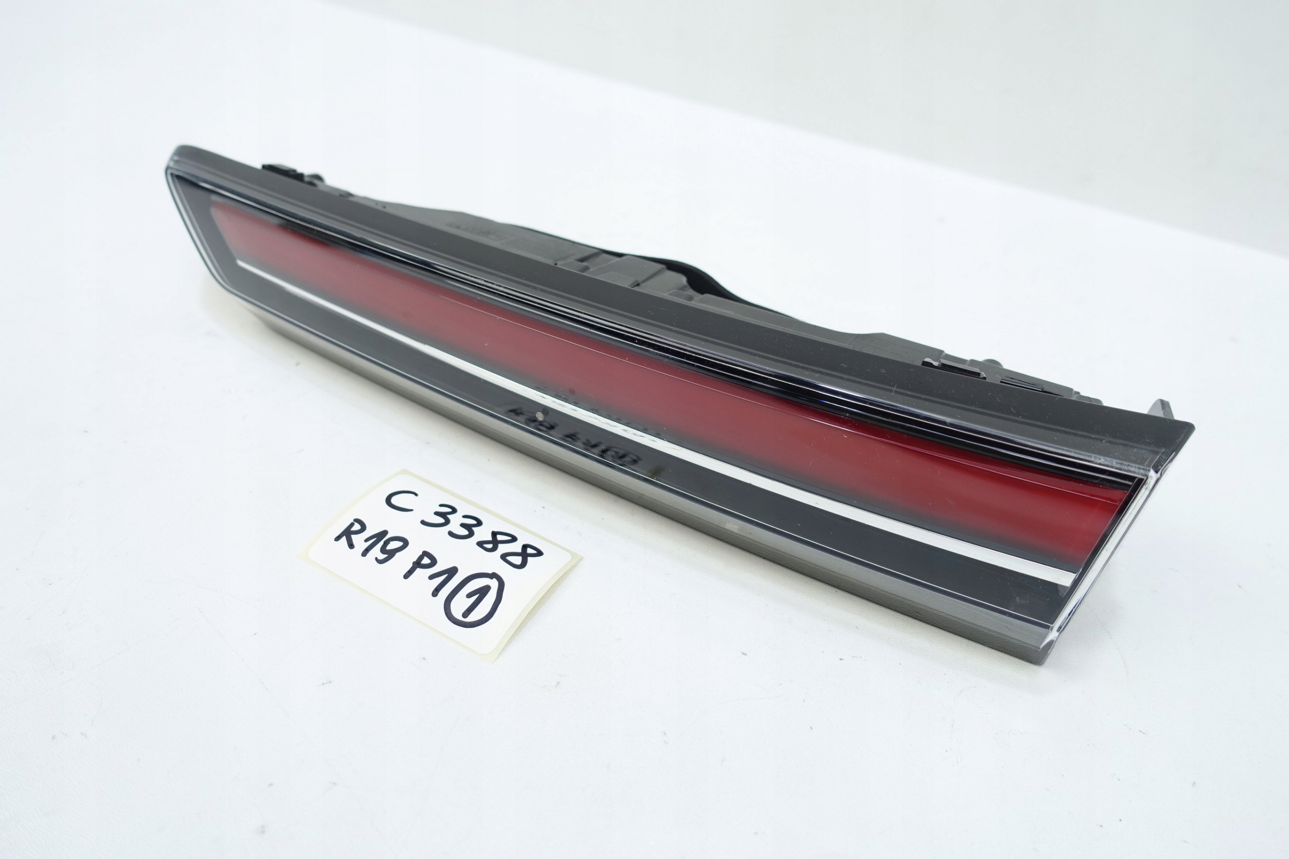 light right rear part right rear OPEL MOKKA B II 2020