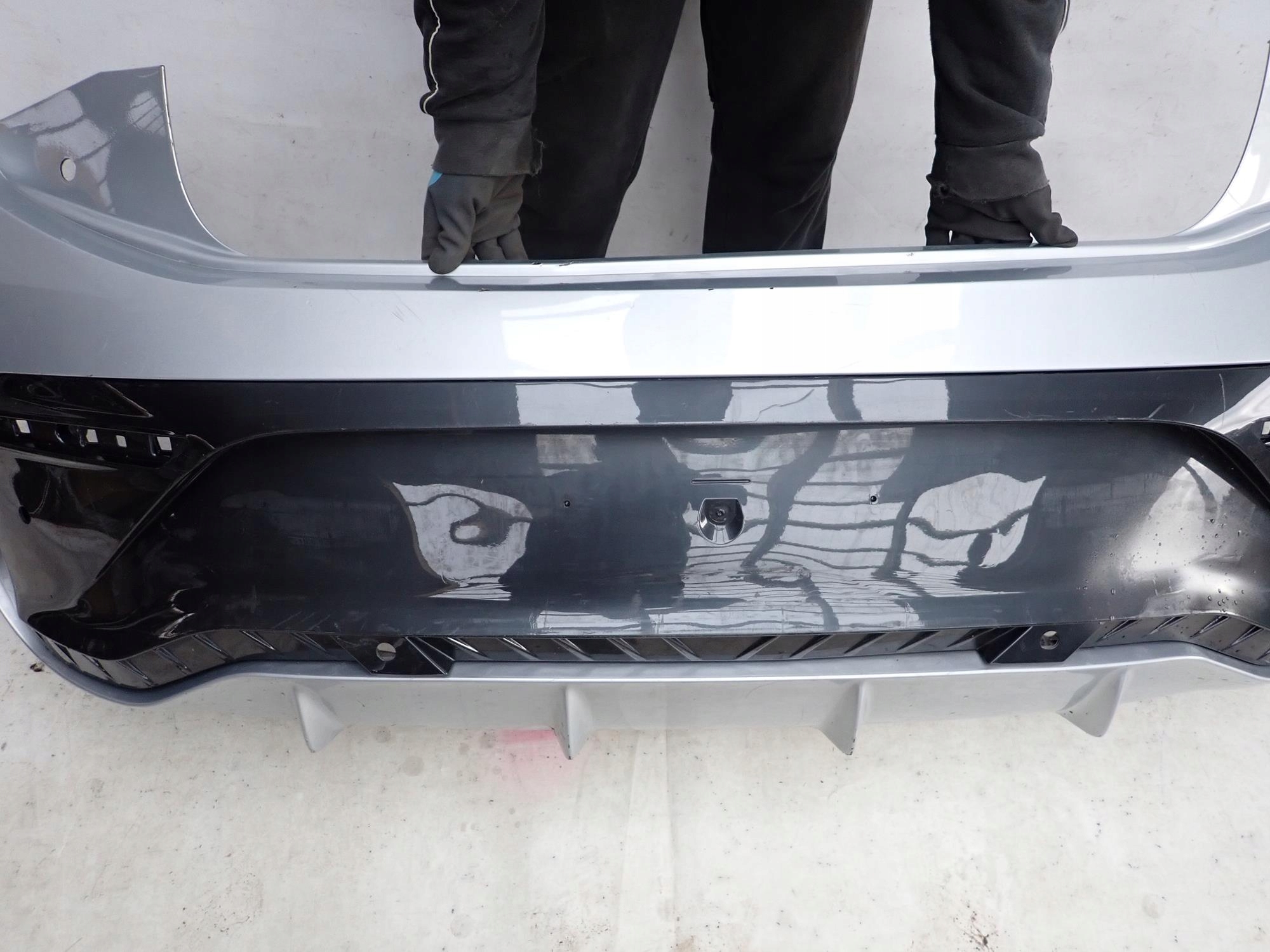 CUPRA BORN 21-> bumper rear part rear PDC
