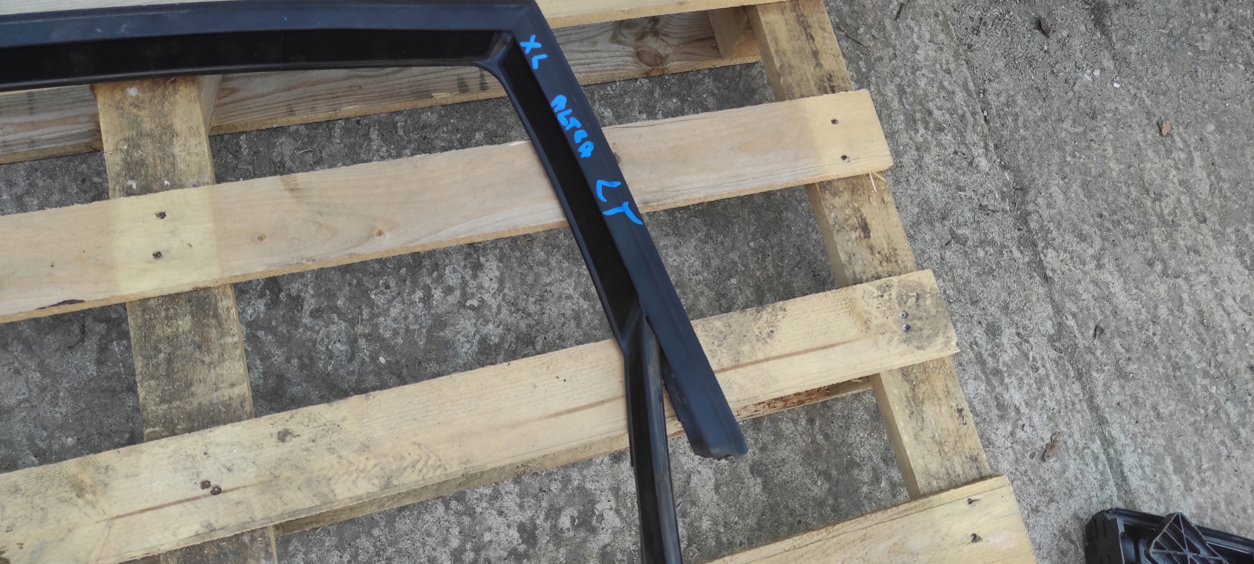RAHMEN Dichtsatz Tür seat altea xl links heck