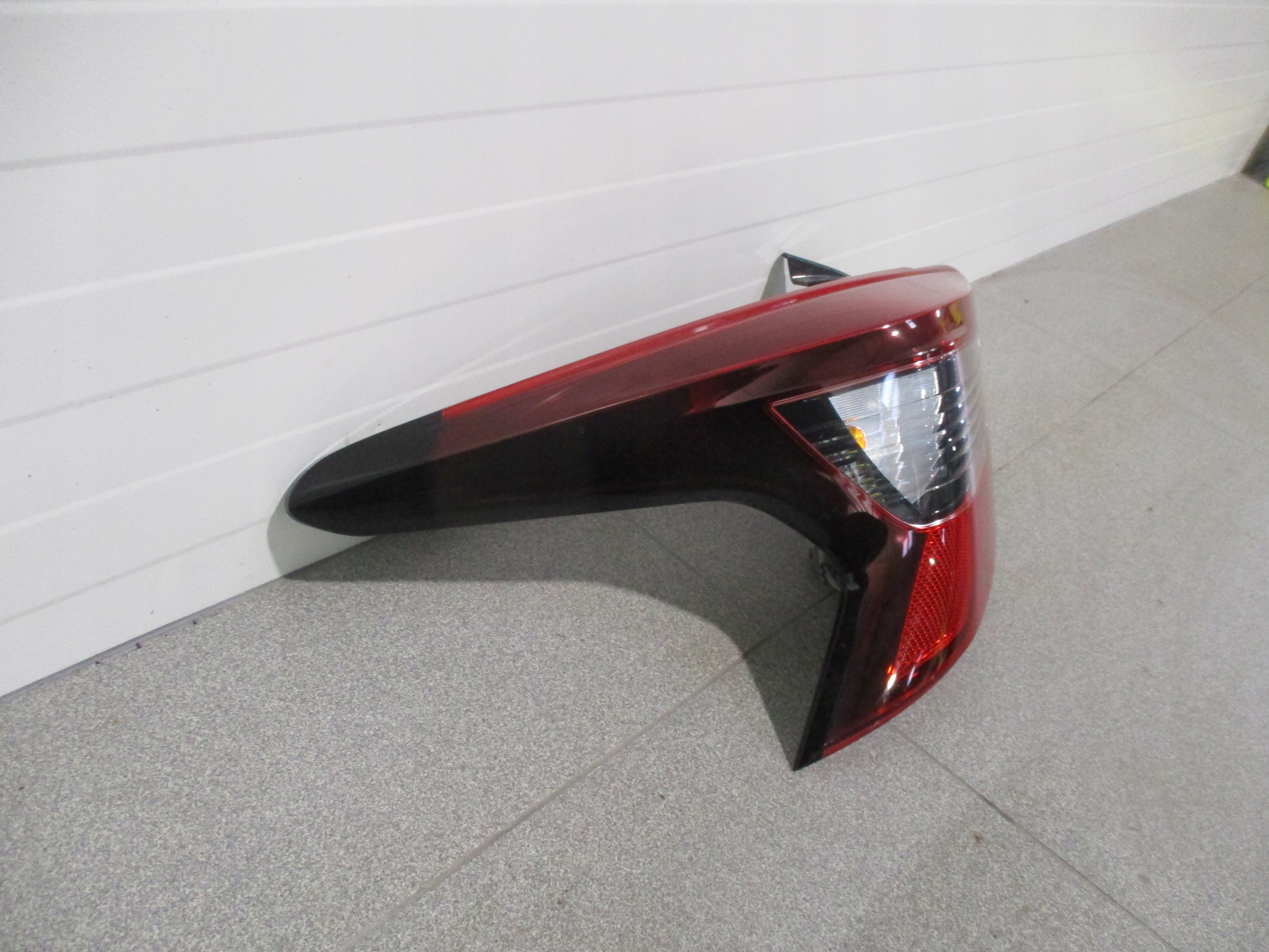 light left rear part rear Nissan Micra K14 17r- 22018727