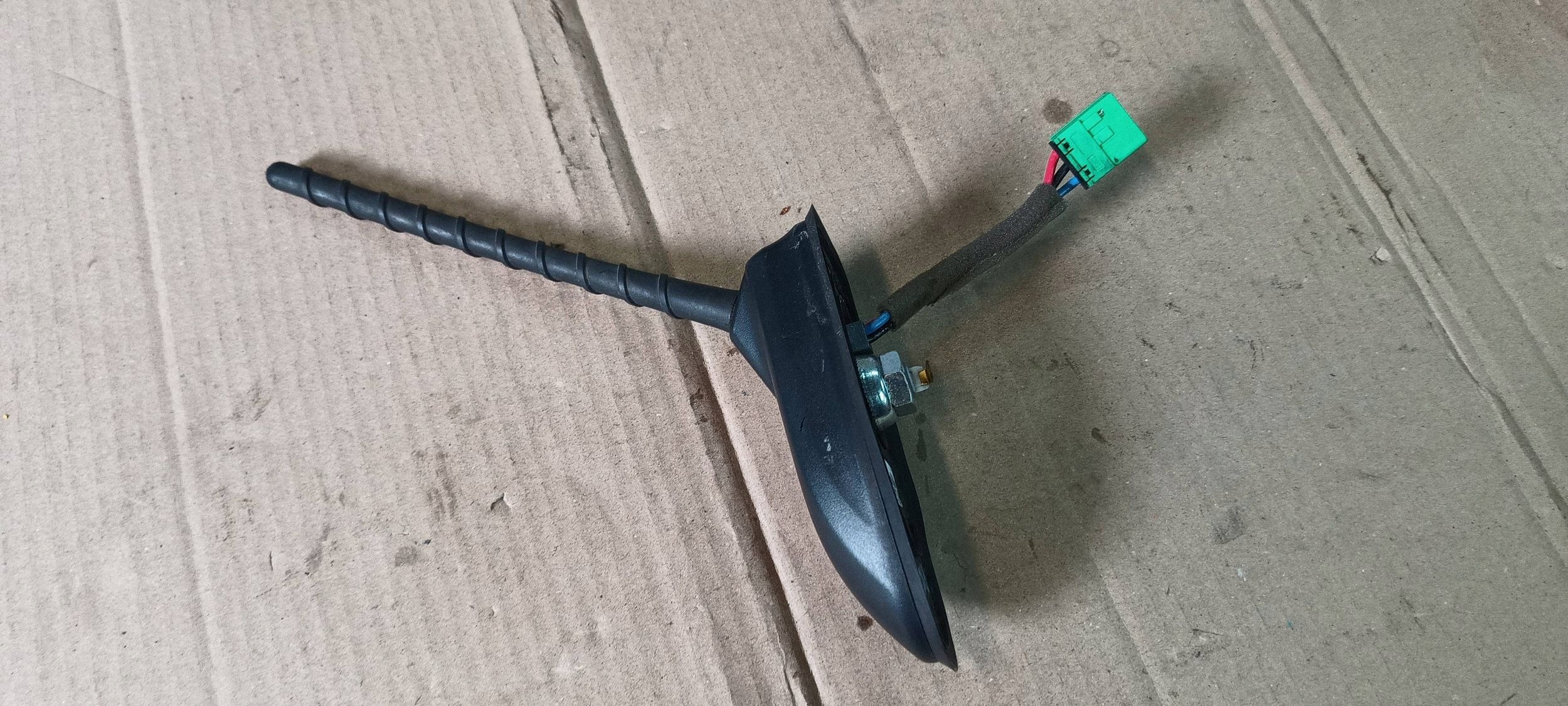 KIA RIO IV Antenne Toit GPS 96210-H8200 2017