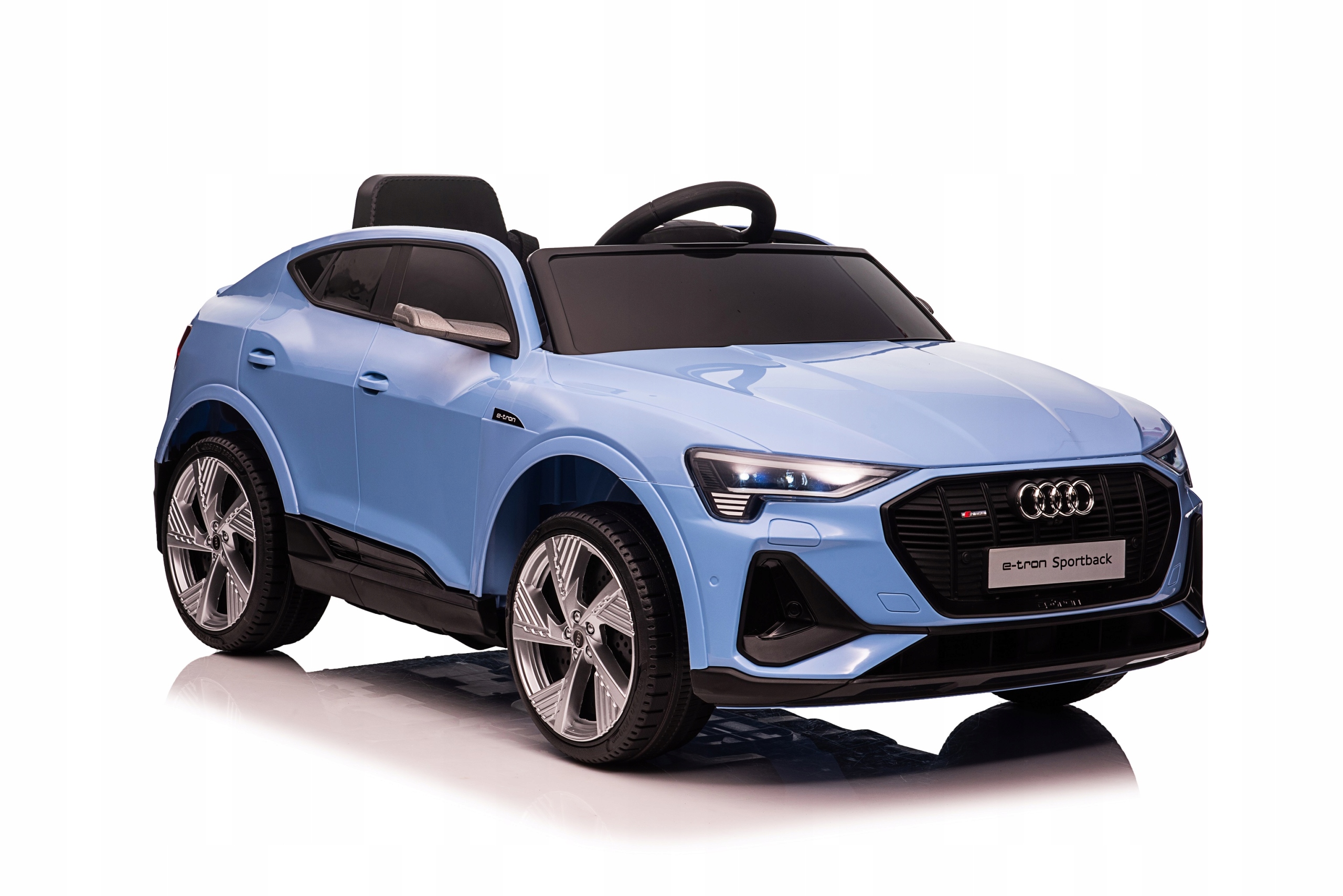 

Auto na akumulator Audi e-tron 4x4 180 Watt S-line