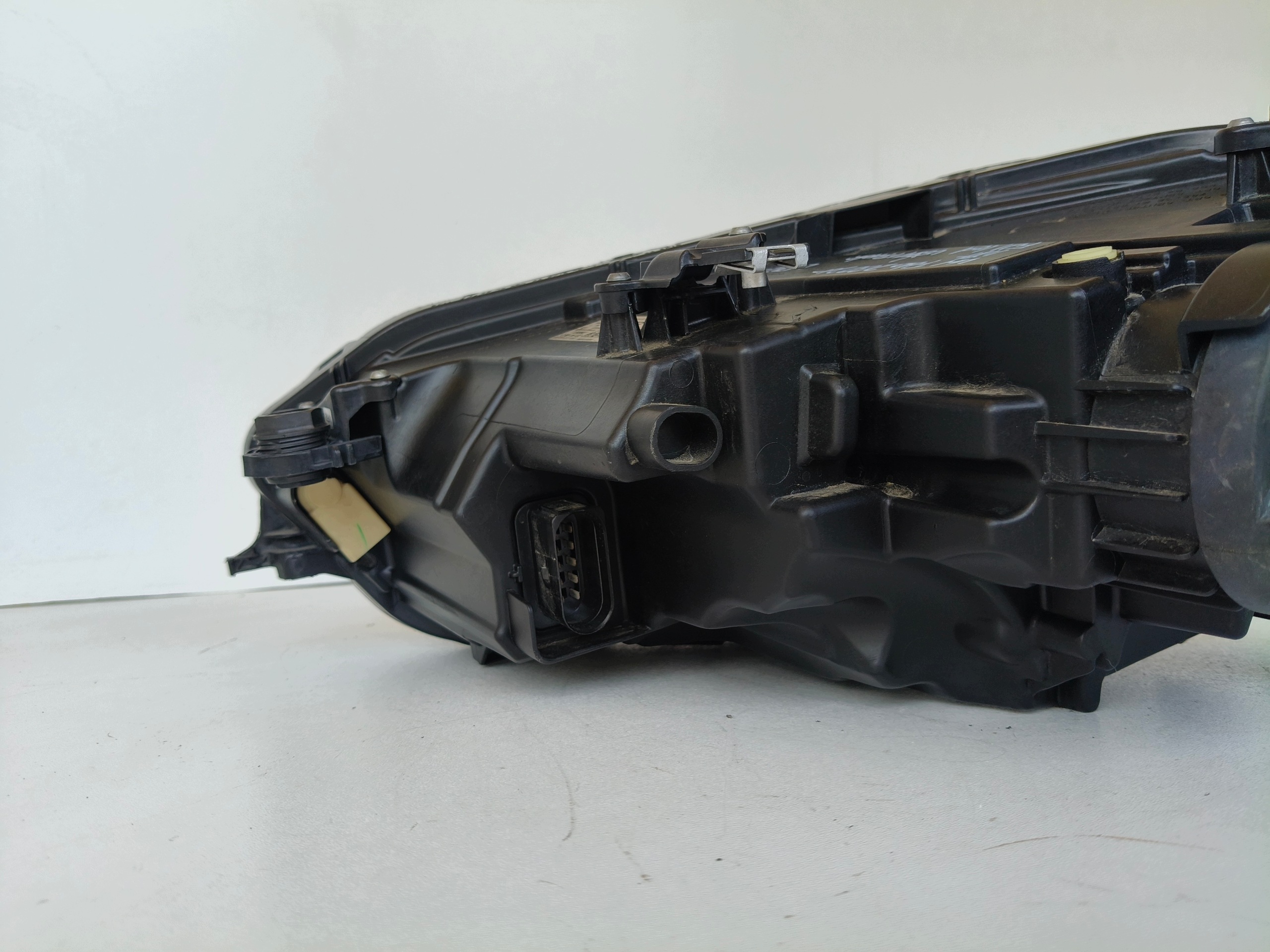 light right REFLEKTOR VW POLO 2G 2G0 21- LIFT LED
