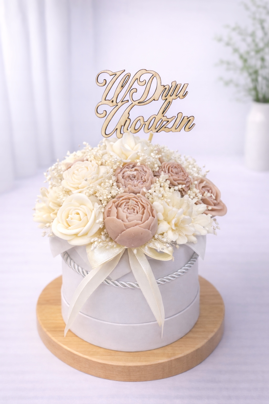 Dárek k narozeninám Flower Box Sójové svíčky Věčná kytice