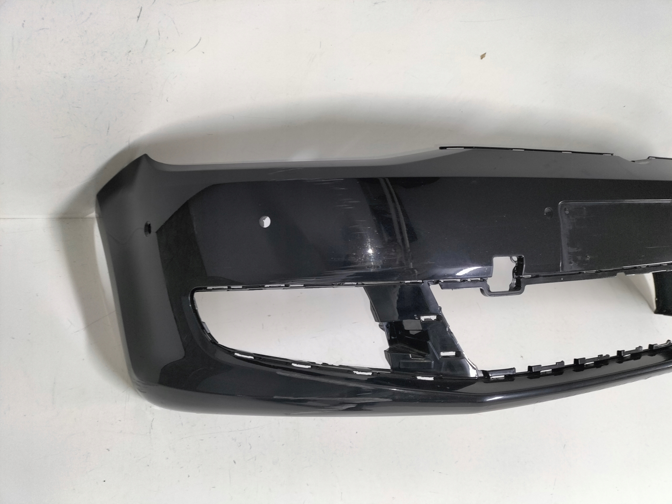 nárazník přední předek VW SHARAN II 10-15