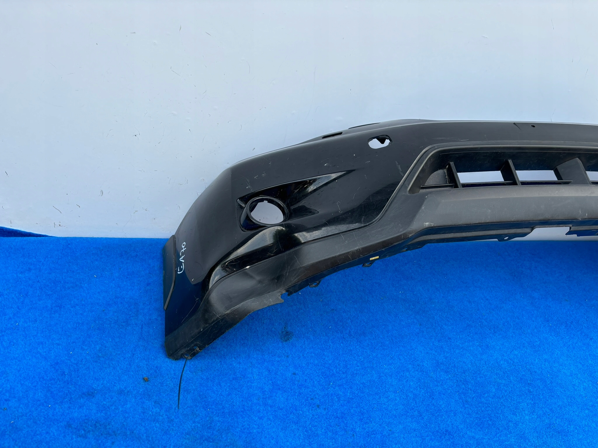 SUBARU XV 10-14 ROK bumper front below washers 57704FJ010 EA70