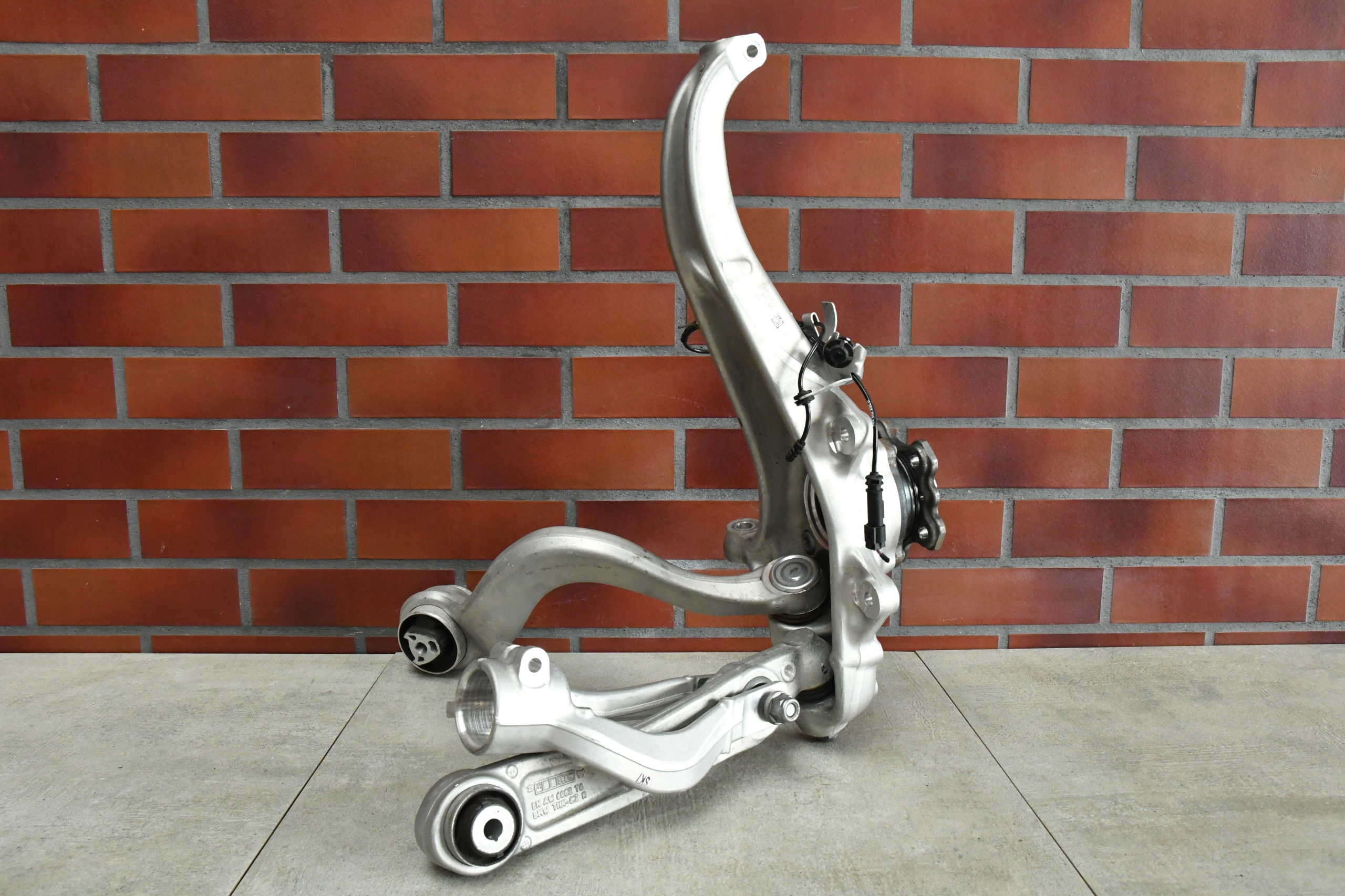 swing right front front arm BMW 5 G60 G61 4x4 3733km DEMONTAZ