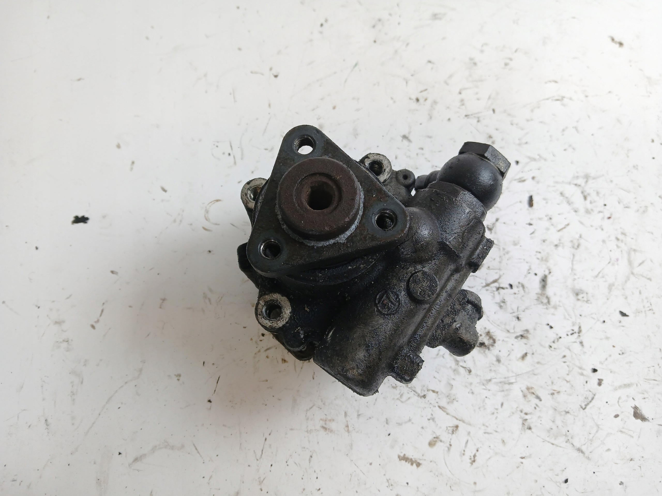 VW PASSAT B5 AUDI A4 B5 servo pumpa 8D0145156T 110 BAR