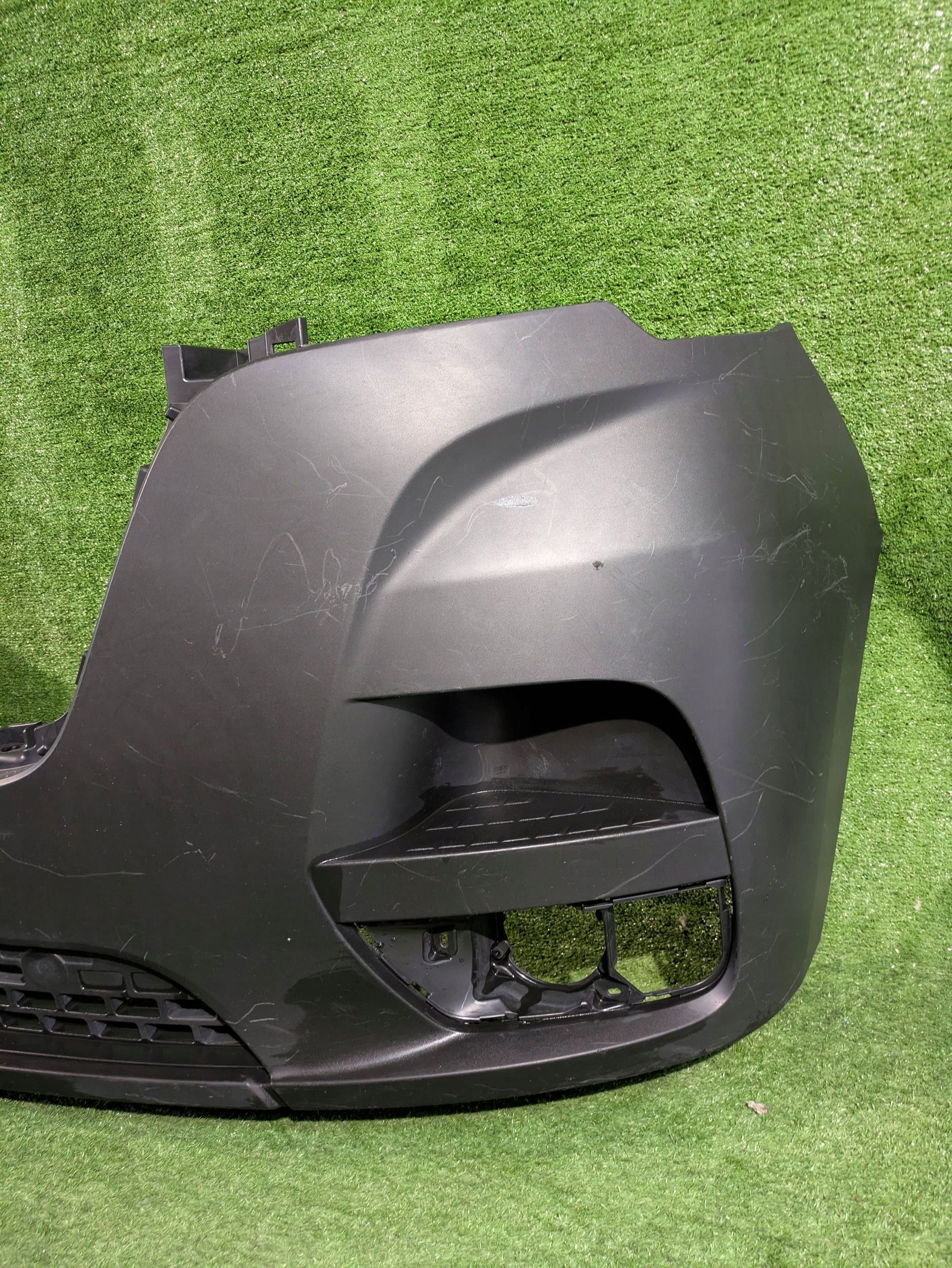 Frontstoßstange vorne RENAULT MASTER IV NR.4370