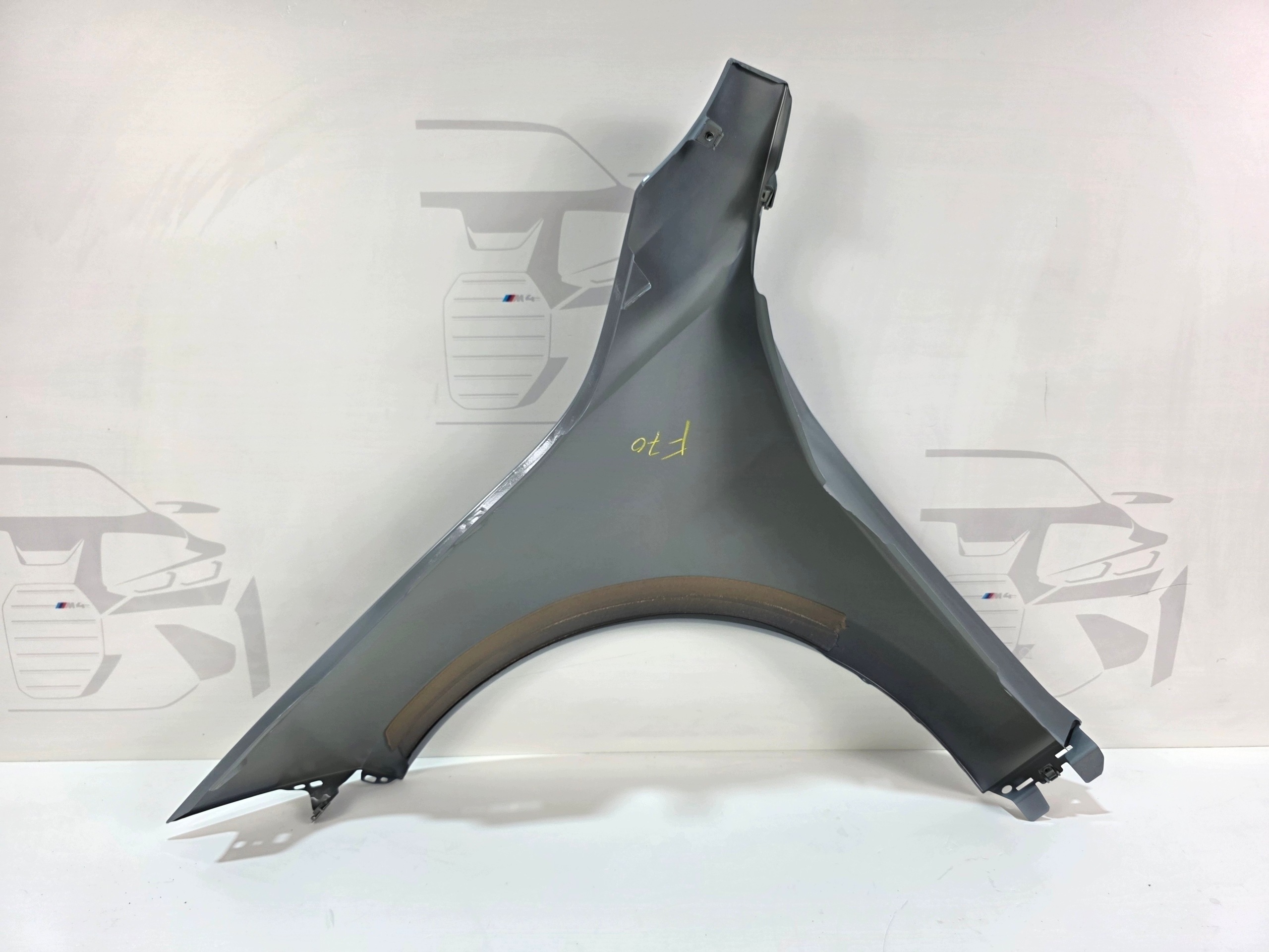 fender right front BMW 1 F40 4 F70